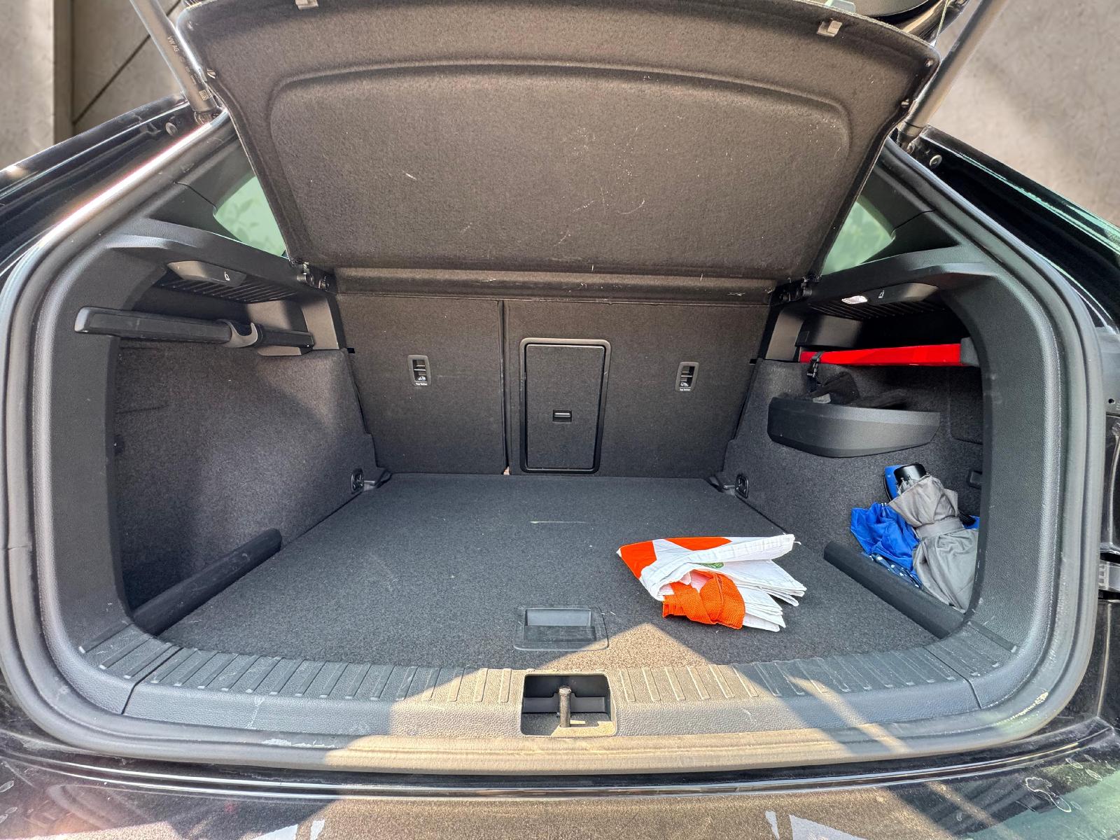 SKODA Karoq 2.0 TSI SportLine 4x4 DSG-image-10