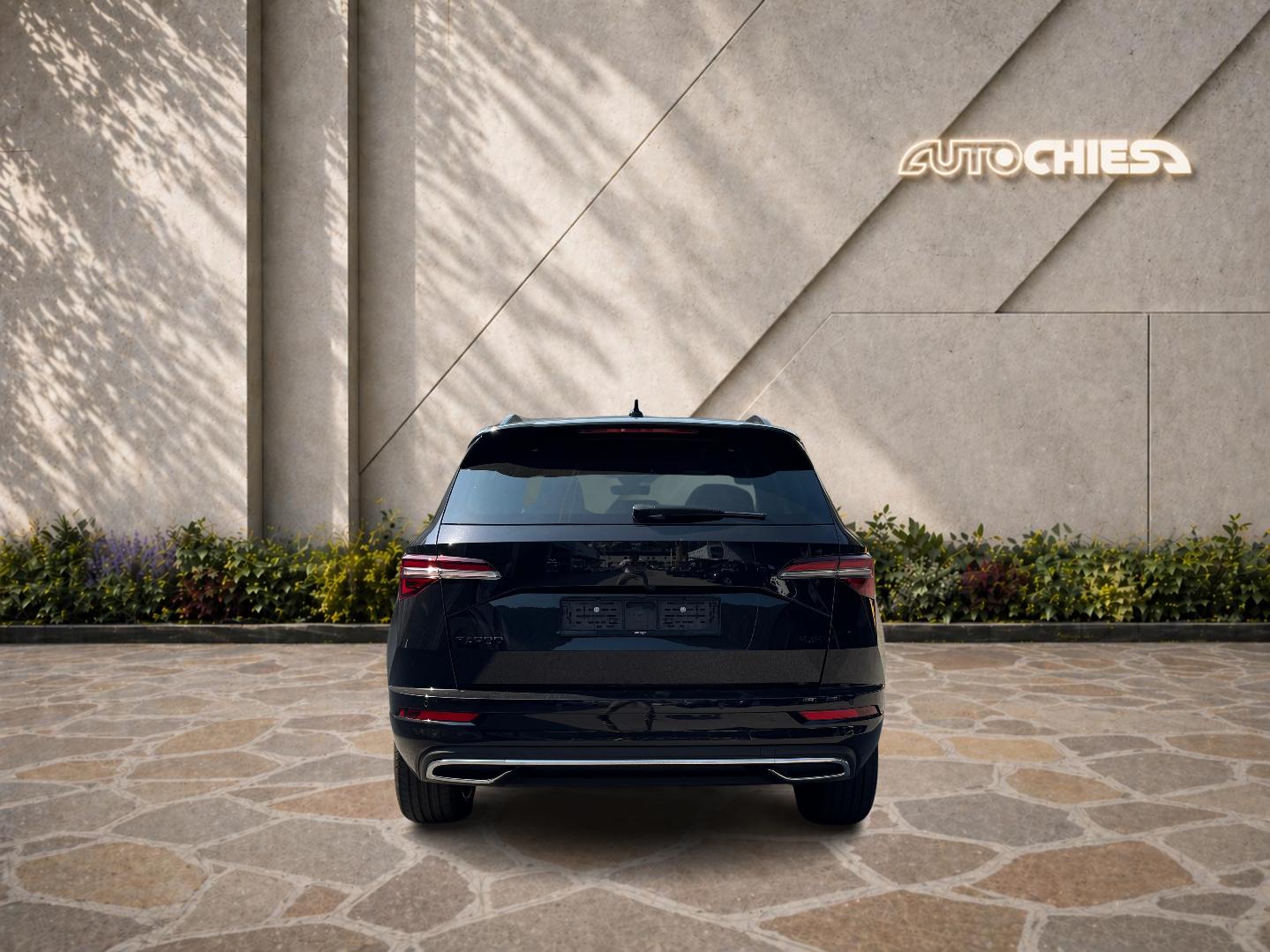 SKODA Karoq 2.0 TSI SportLine 4x4 DSG-image-3