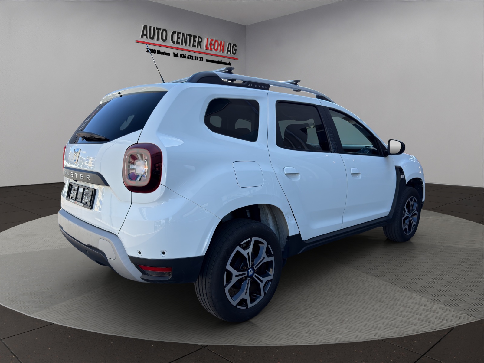DACIA Duster TCe 130 Celebration 4x4-image-5