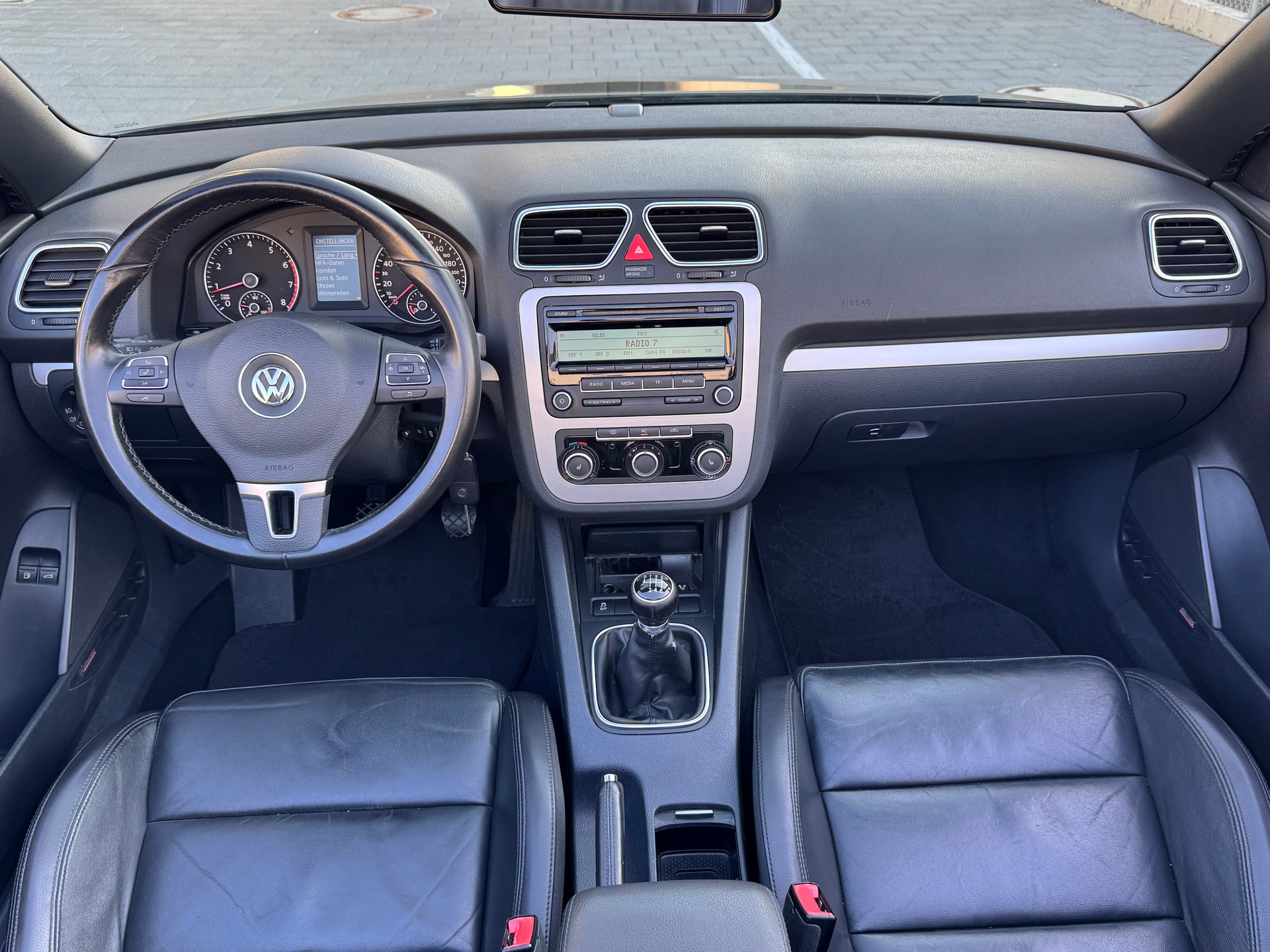 VW Eos 1.4 TSI Cabriolet-image-7
