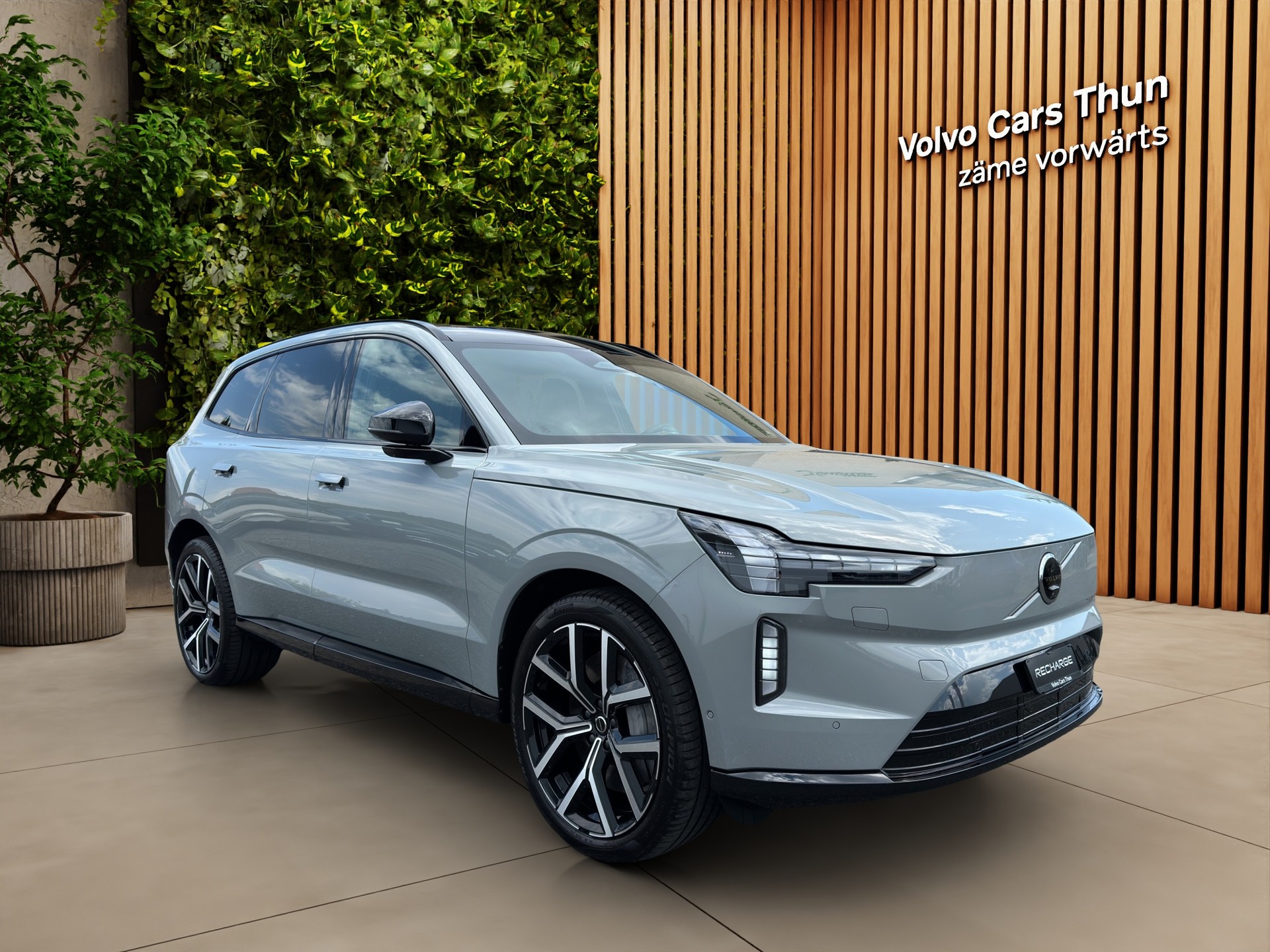 VOLVO EX90 Twin Performance Ultra AWD-image-2