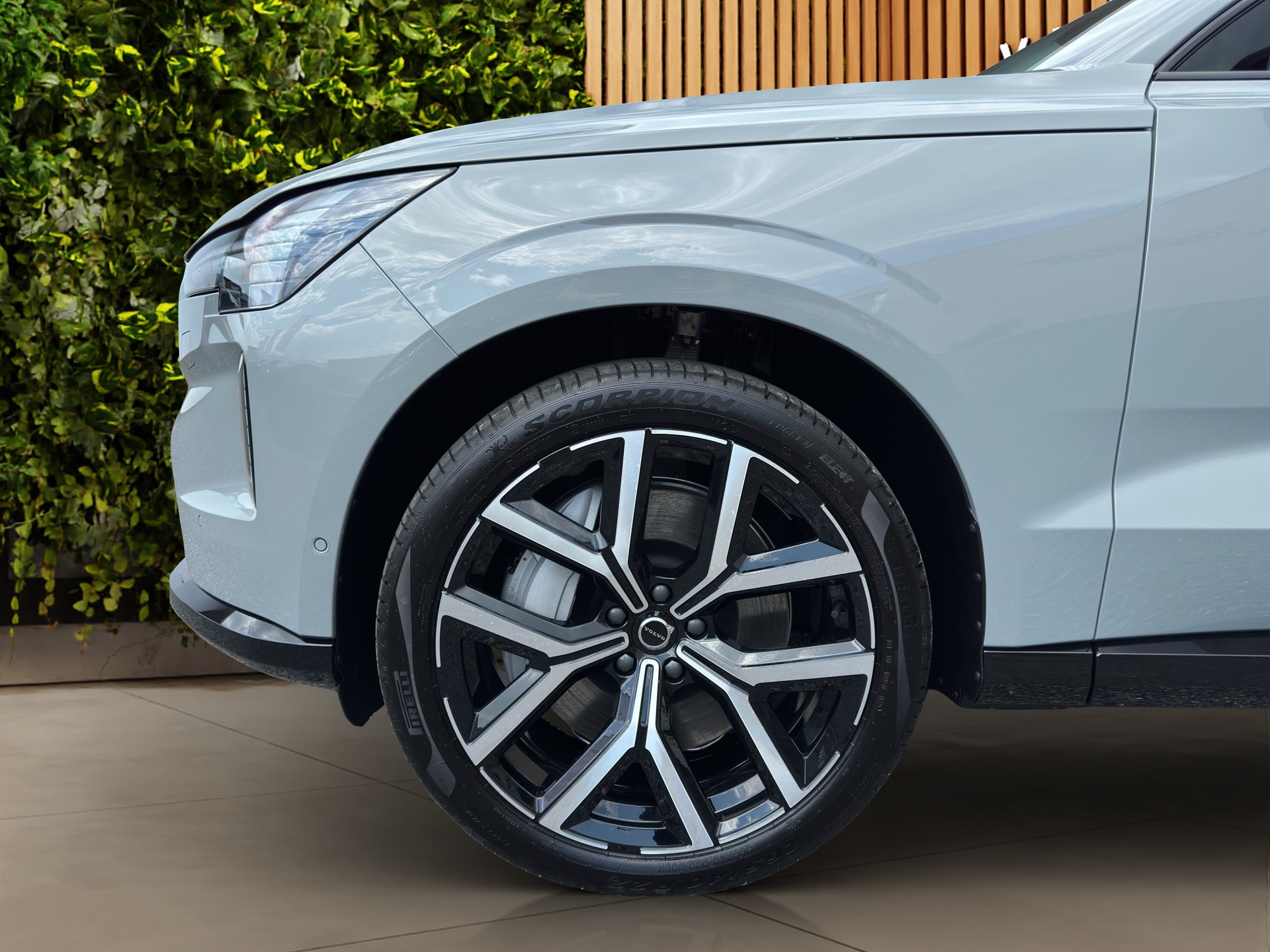 VOLVO EX90 Twin Performance Ultra AWD-image-7