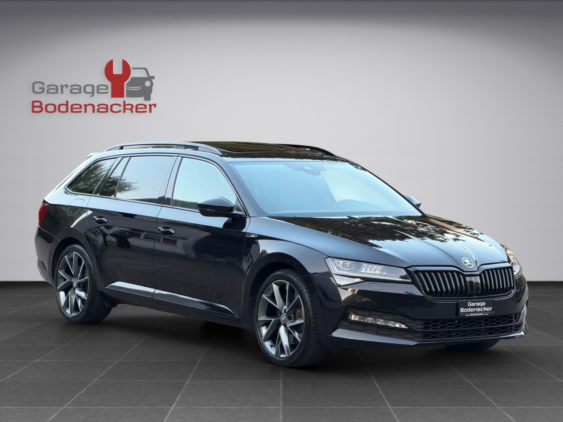 SKODA Superb Combi 2.0 TSI SportLine Plus 4x4 DSG * Facelift *-image-5