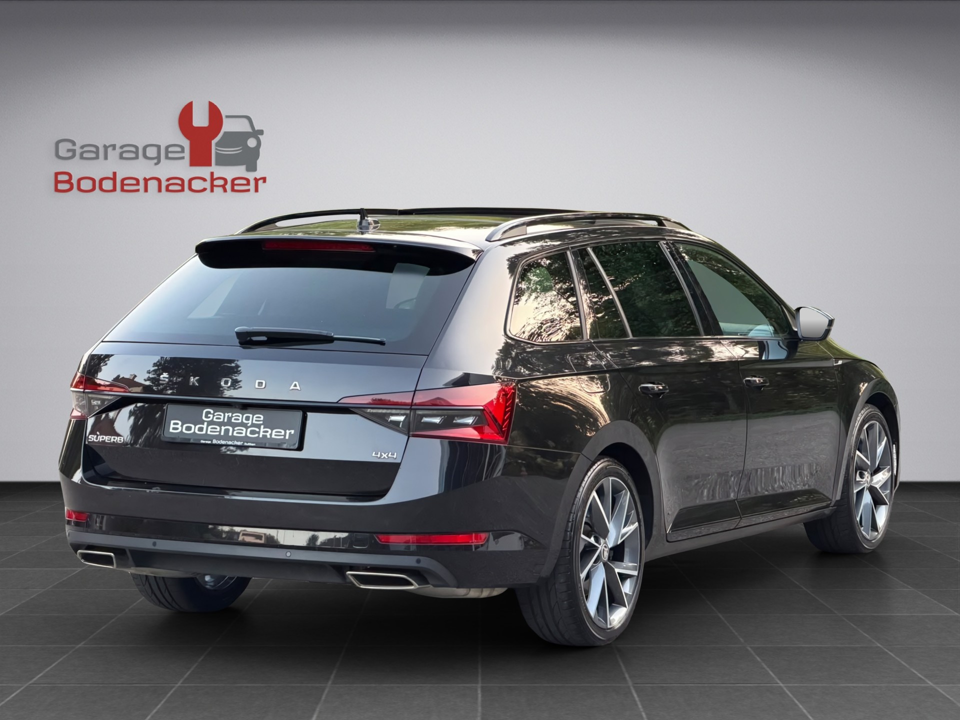 SKODA Superb Combi 2.0 TSI SportLine Plus 4x4 DSG * Facelift *-image-3