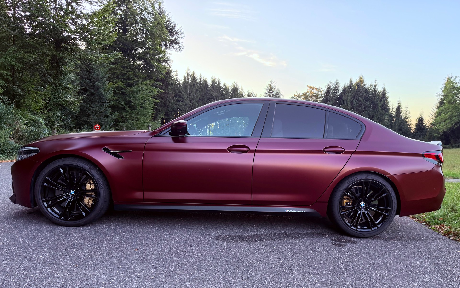 BMW M5 xDrive Drivelogic First Edition-image-4