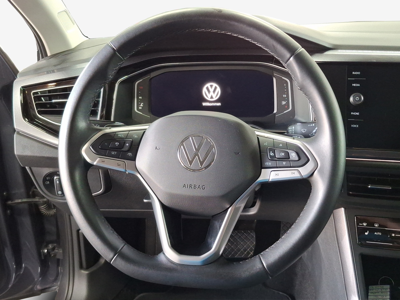 VW Polo 1.0 TSI Style DSG-image-9