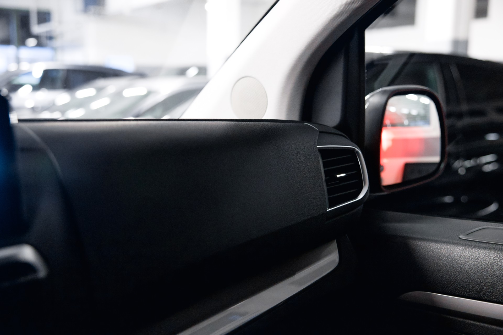 CITROEN Spacetourer 2.0 BlueHDi Max M EAT8 VIP-image-33