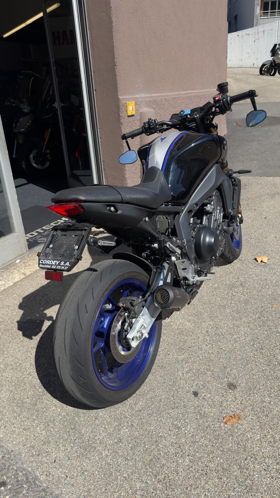 YAMAHA MT-09 SP-showroom-element-2