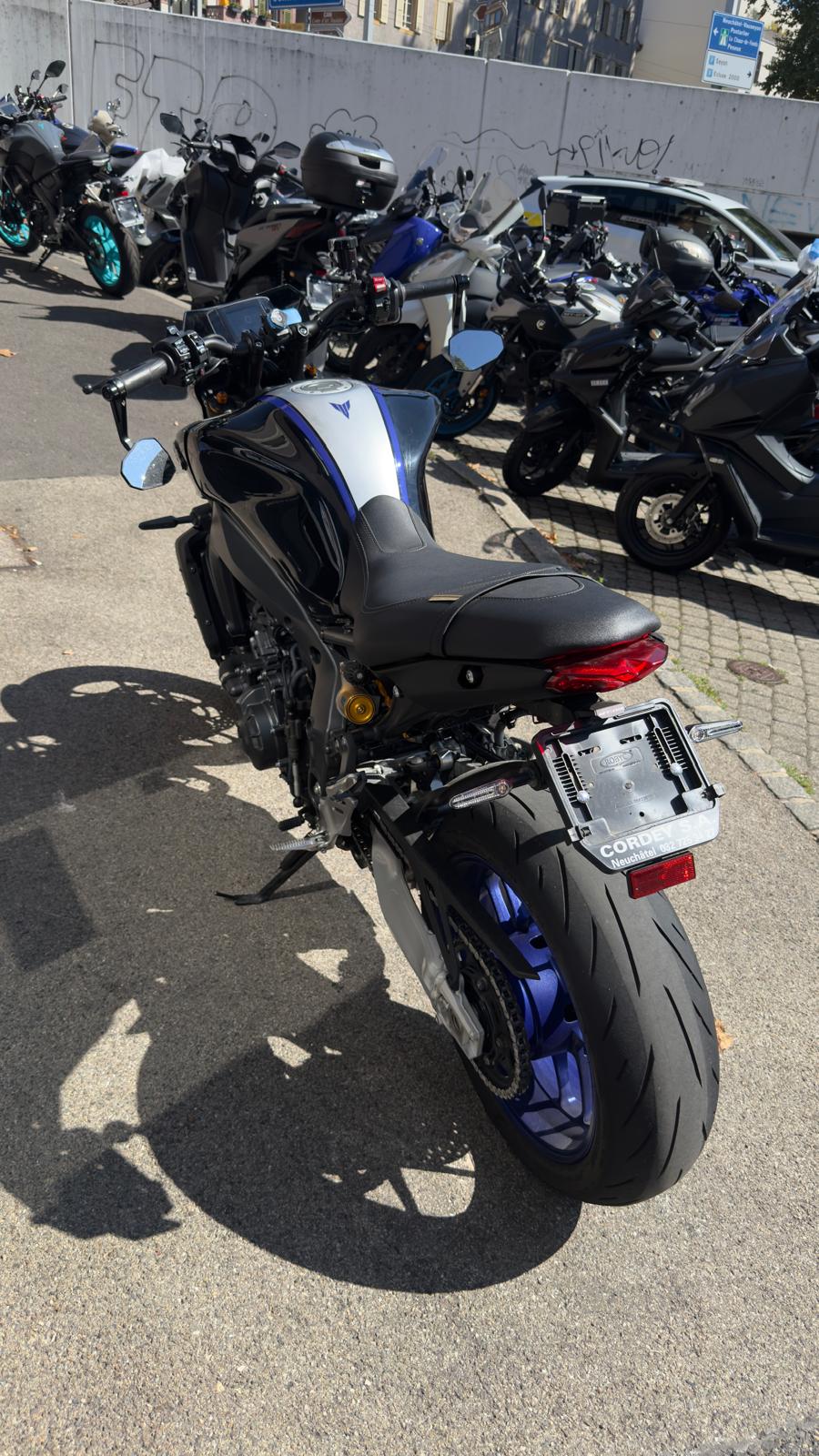 YAMAHA MT-09 SP-showroom-element-3