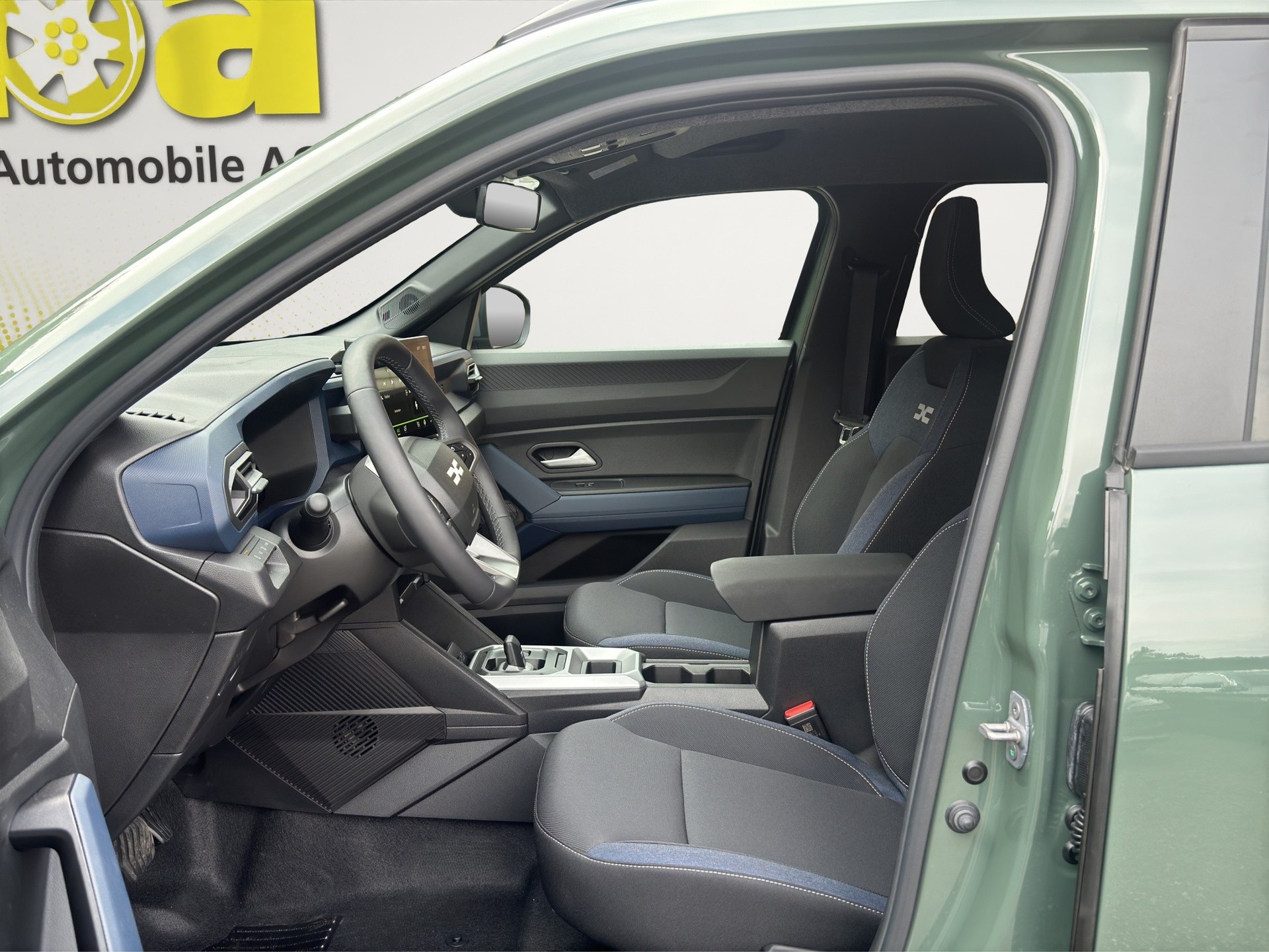 DACIA Duster HEV 140 Journey Safety Aut.-image-11