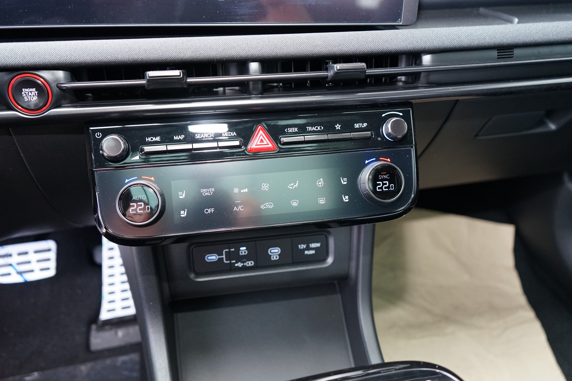 HYUNDAI Tucson 1.6 TGDI HEV N-Line 4WD-image-11