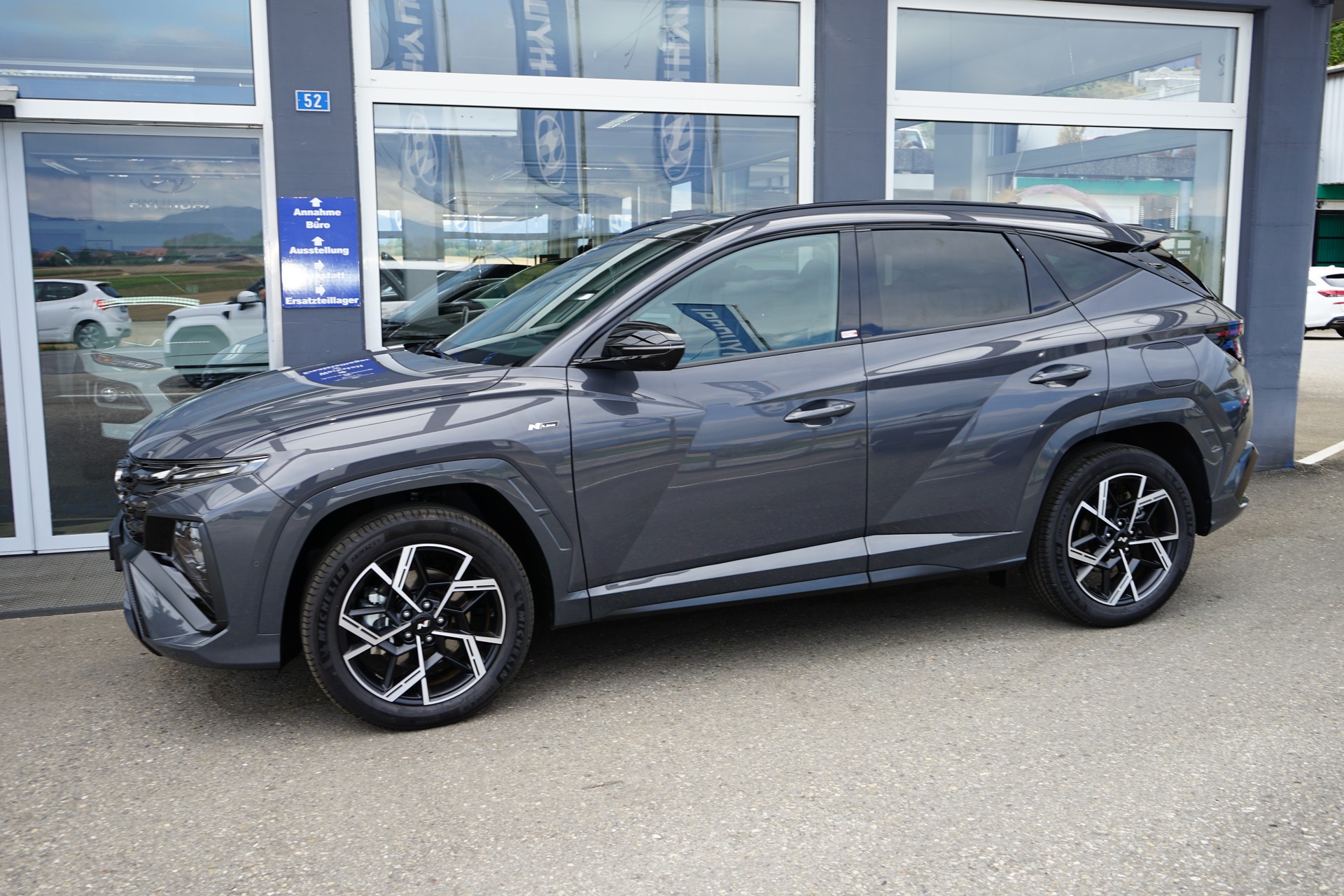 HYUNDAI Tucson 1.6 TGDI HEV N-Line 4WD-image-4