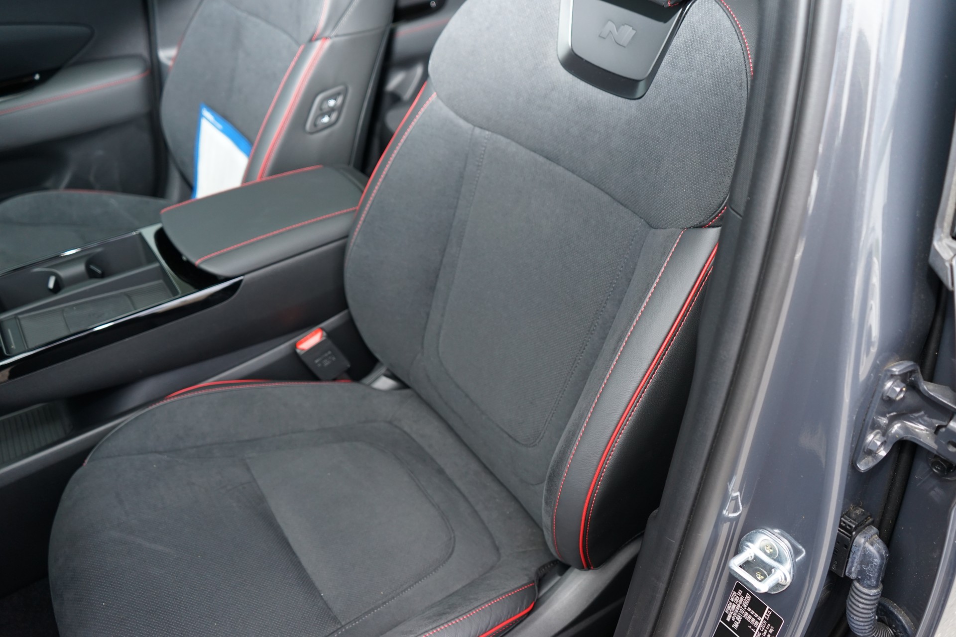 HYUNDAI Tucson 1.6 TGDI HEV N-Line 4WD-image-14