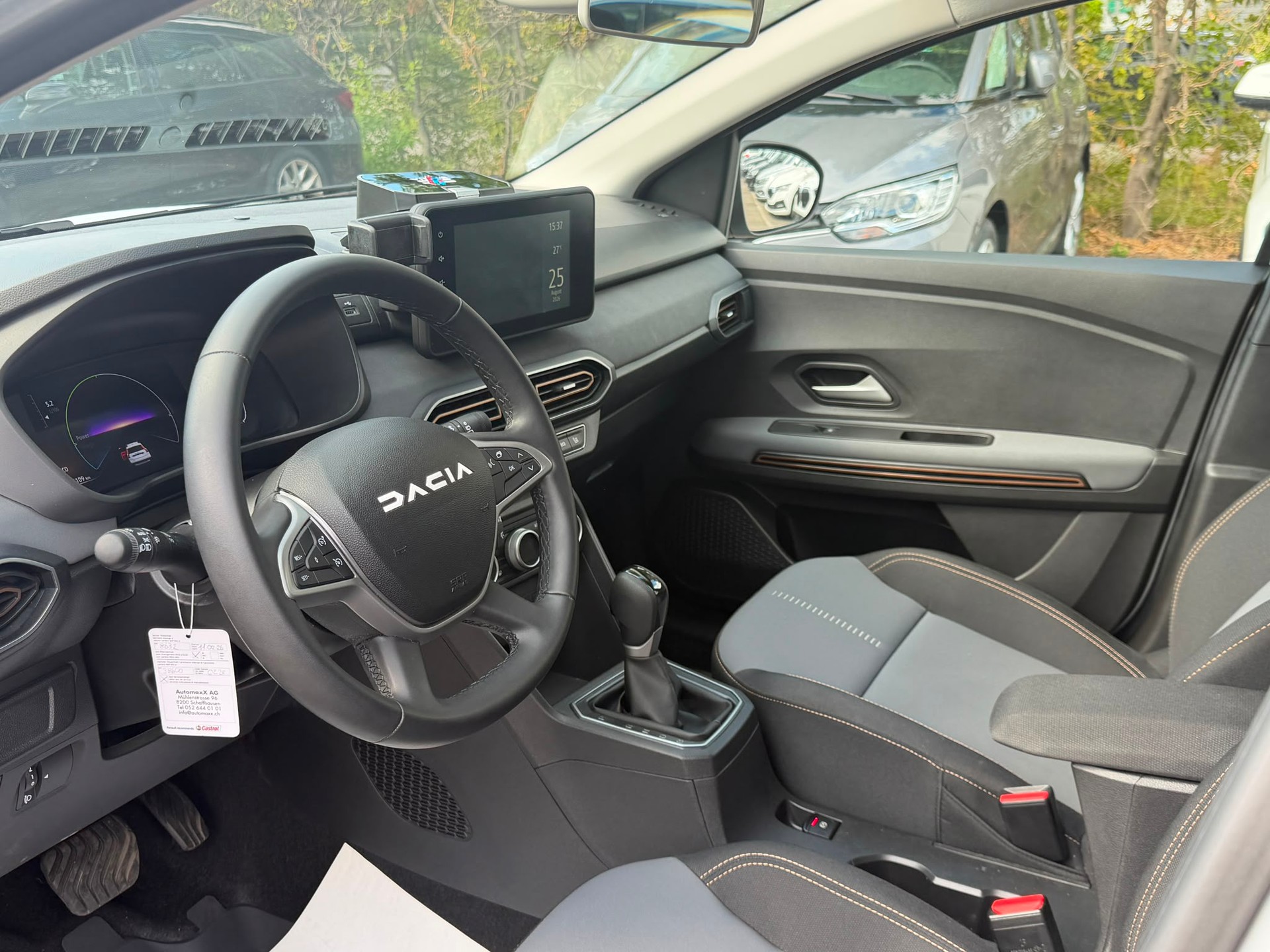 DACIA Jogger HEV 140 Extreme-image-7