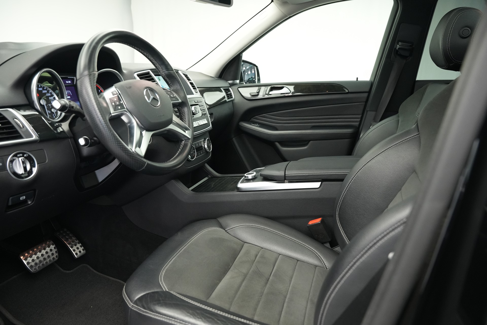 MERCEDES-BENZ ML 400 4Matic 7G-Tronic-image-10