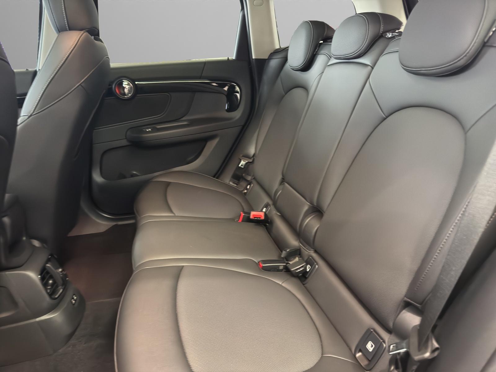 MINI Countryman F60 2.0i Cooper S SAG ALL4-image-8