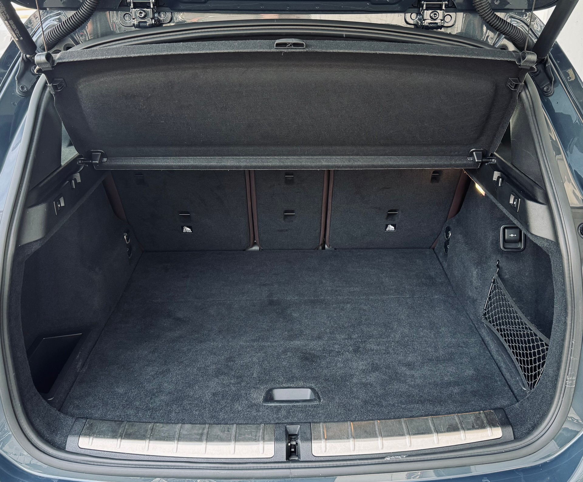 BMW X1 xDrive 18d Sport Line Steptronic-image-12