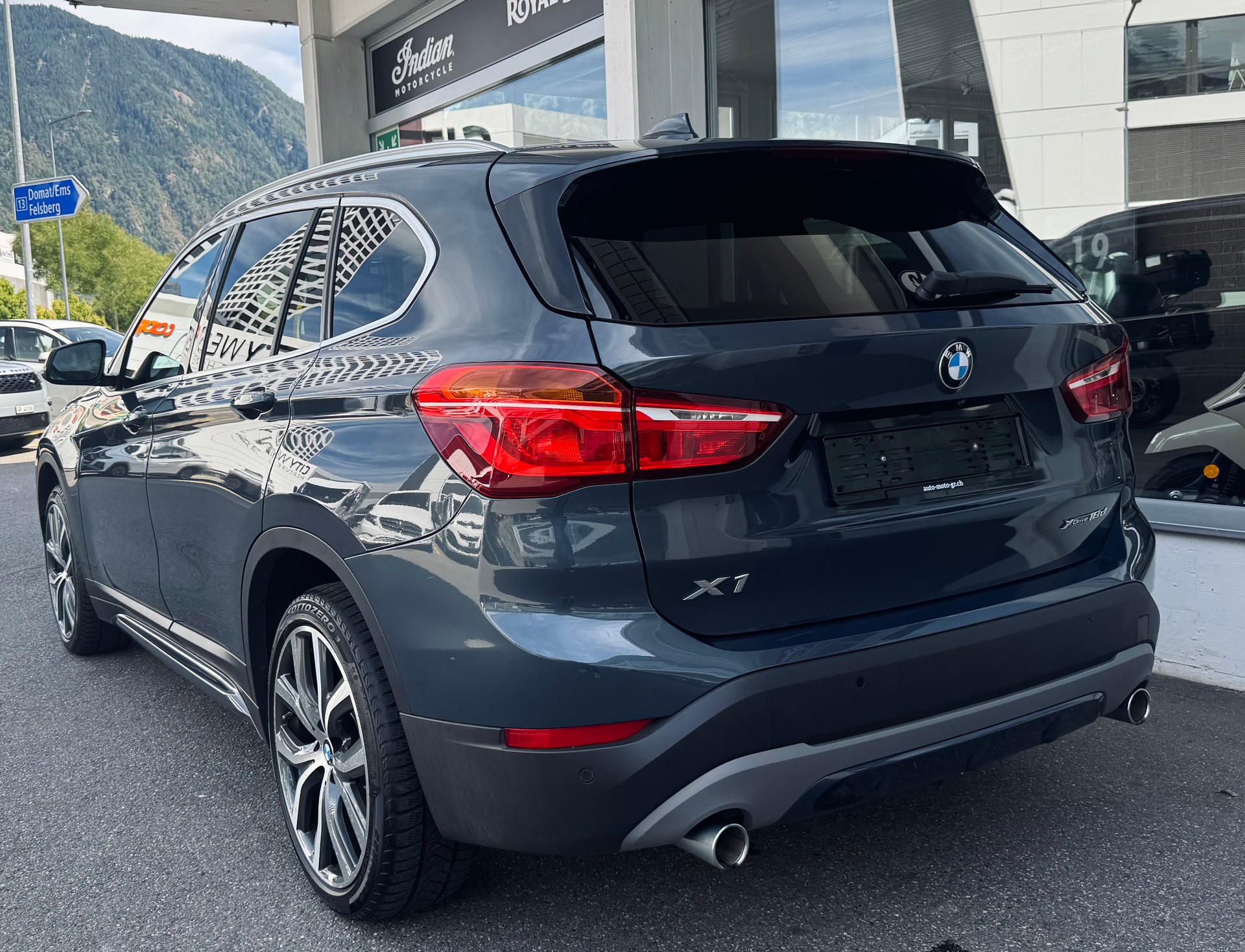 BMW X1 xDrive 18d Sport Line Steptronic-image-3