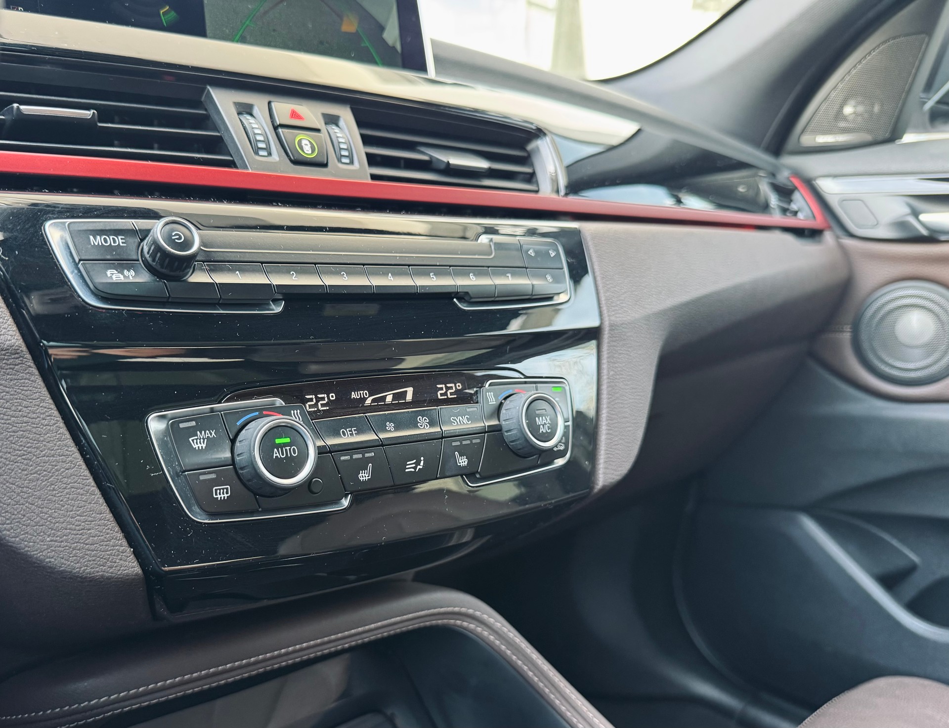 BMW X1 xDrive 18d Sport Line Steptronic-image-21