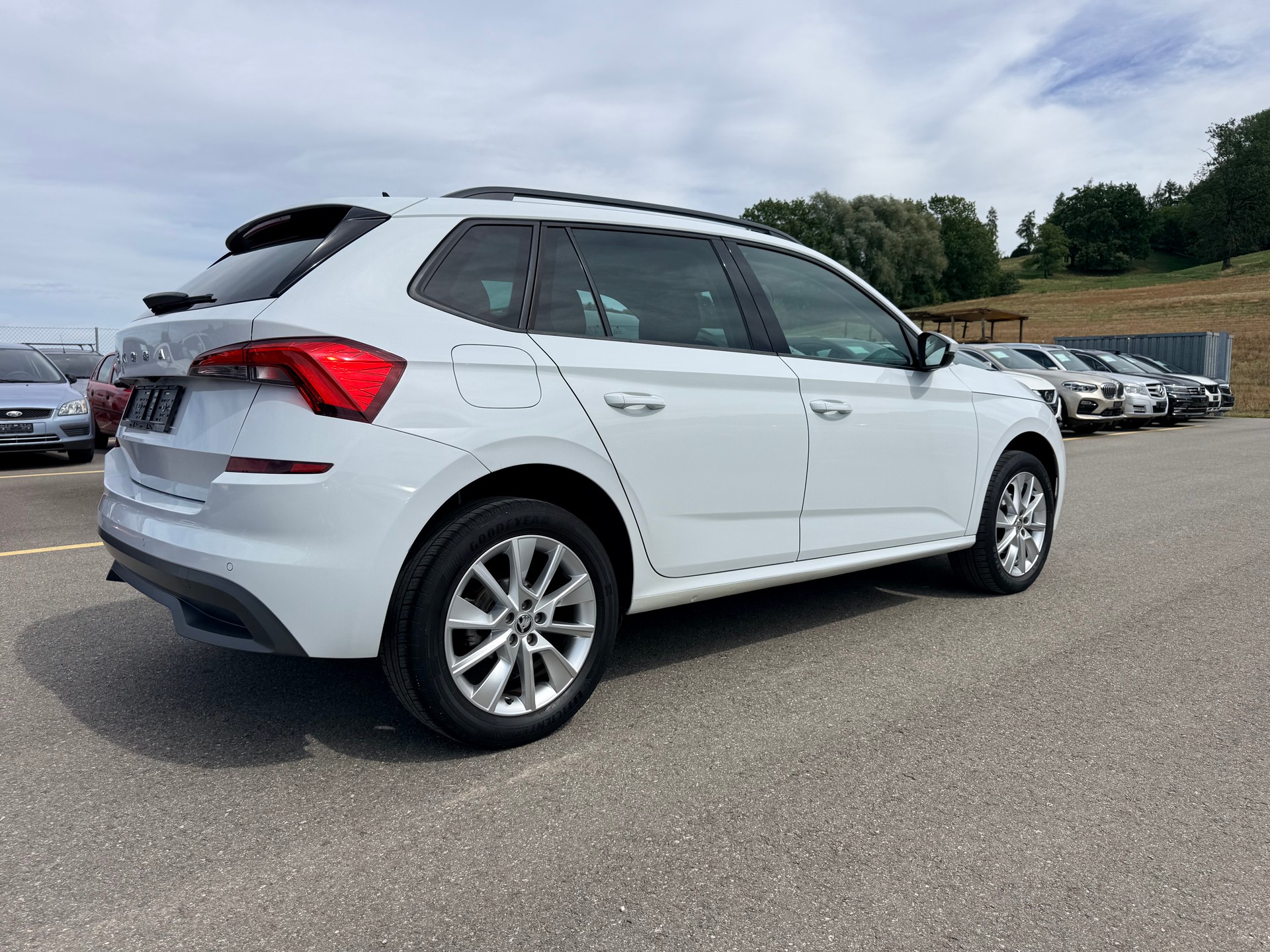 SKODA Kamiq 1.0 TSI Ambition DSG-image-6
