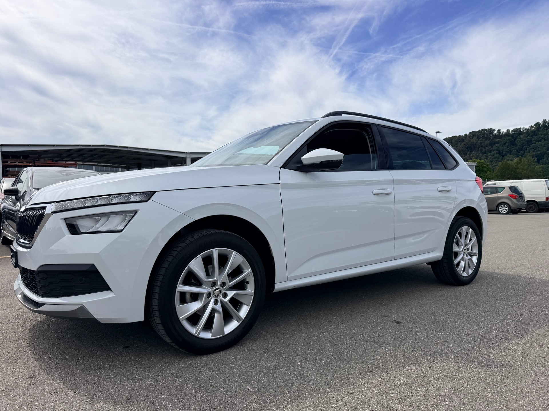 SKODA Kamiq 1.0 TSI Ambition DSG-image-0