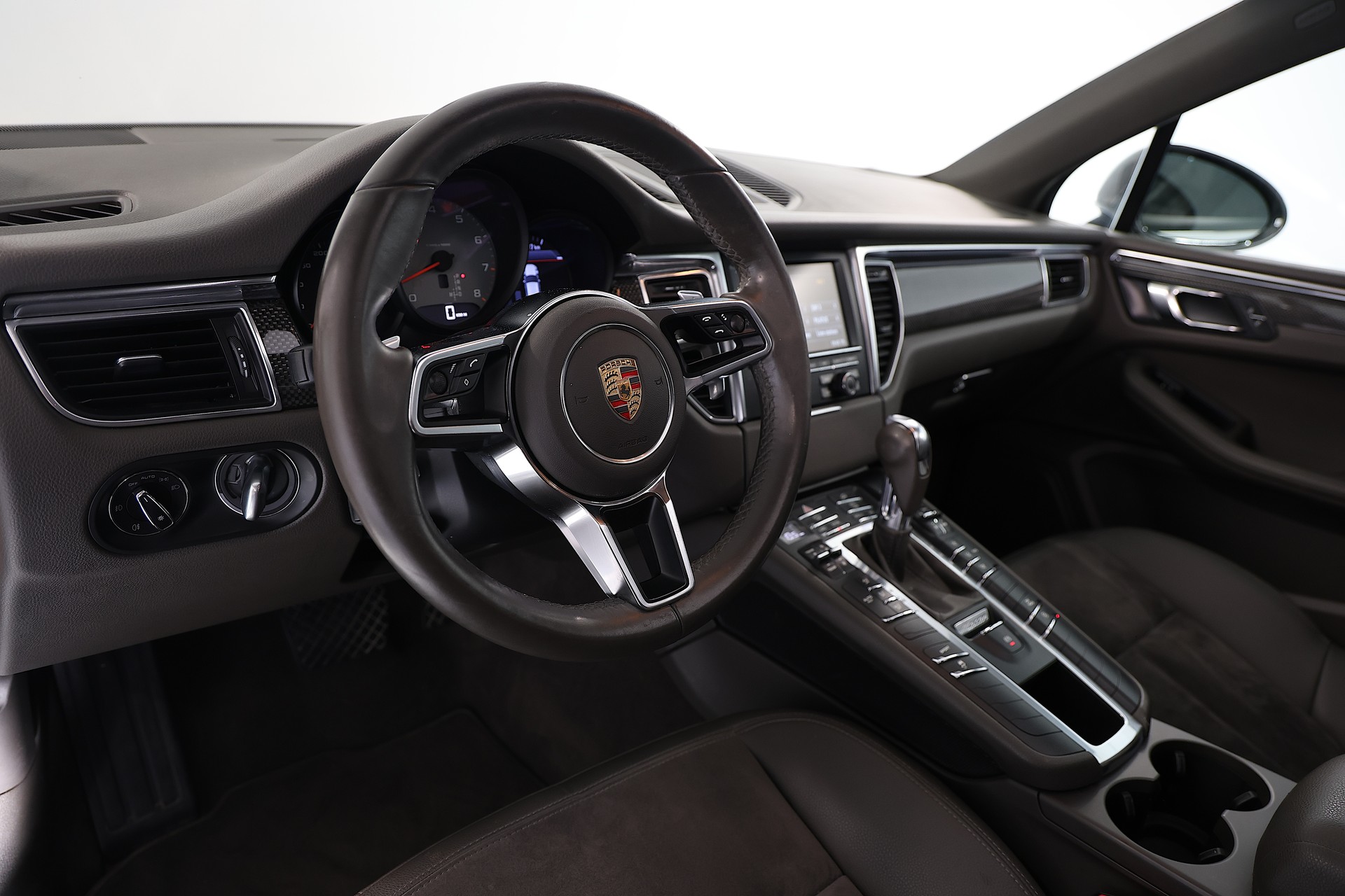PORSCHE Macan 3.0 V6 S-image-5