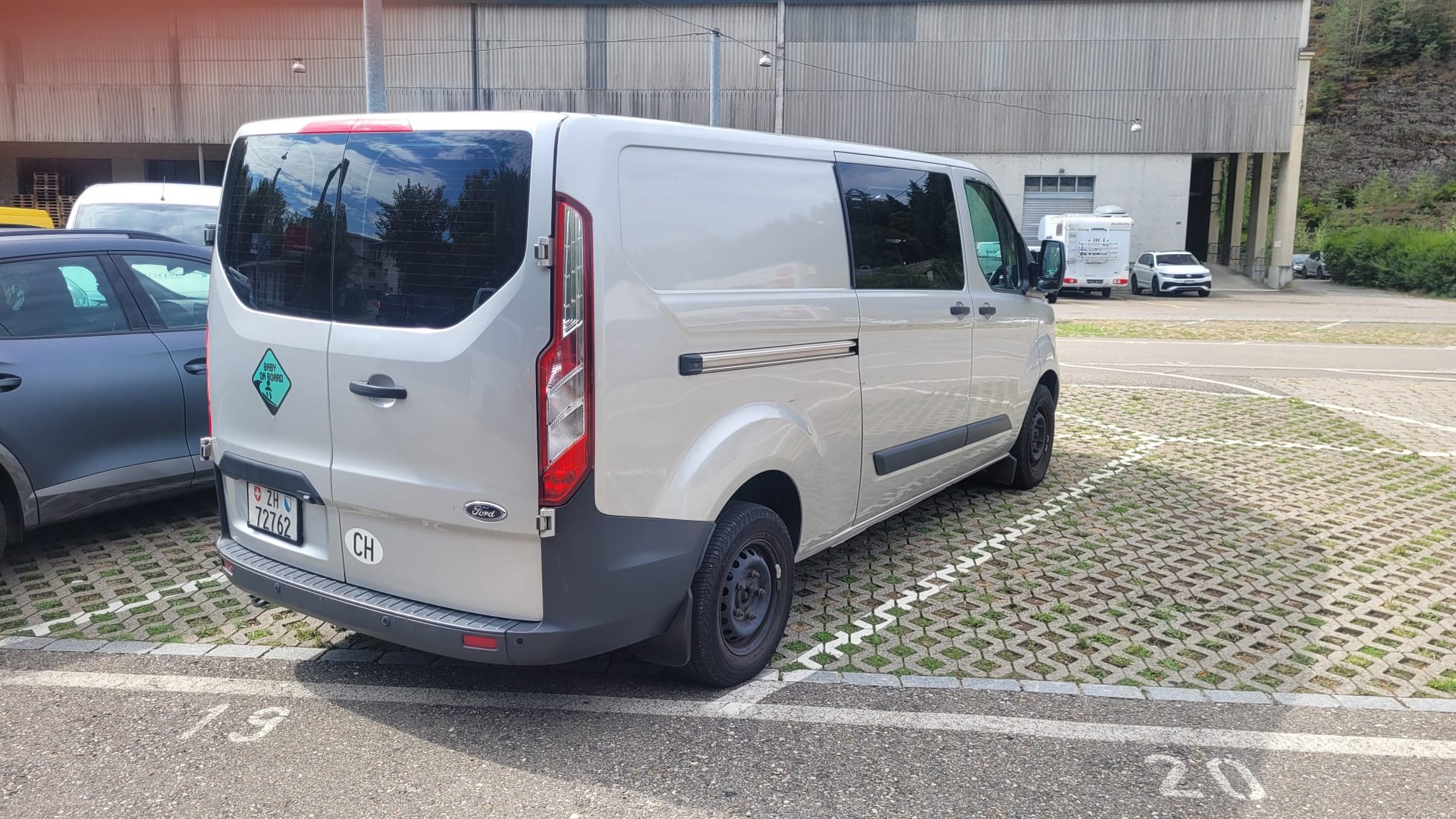 FORD 2.0 TDCi 130 Trend L2H1-image-1