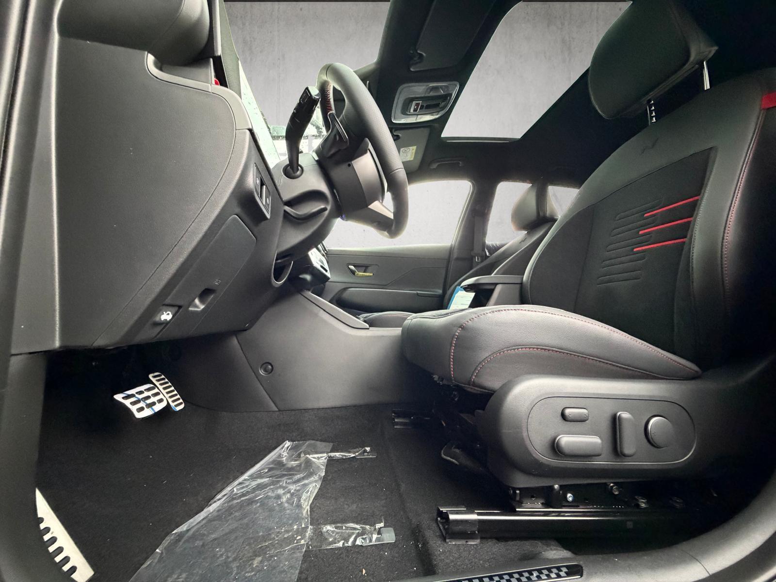 HYUNDAI Kona 65,4 kWh Electric N-Line-image-14