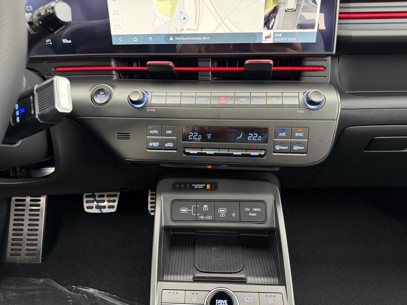 HYUNDAI Kona 65,4 kWh Electric N-Line-image-7