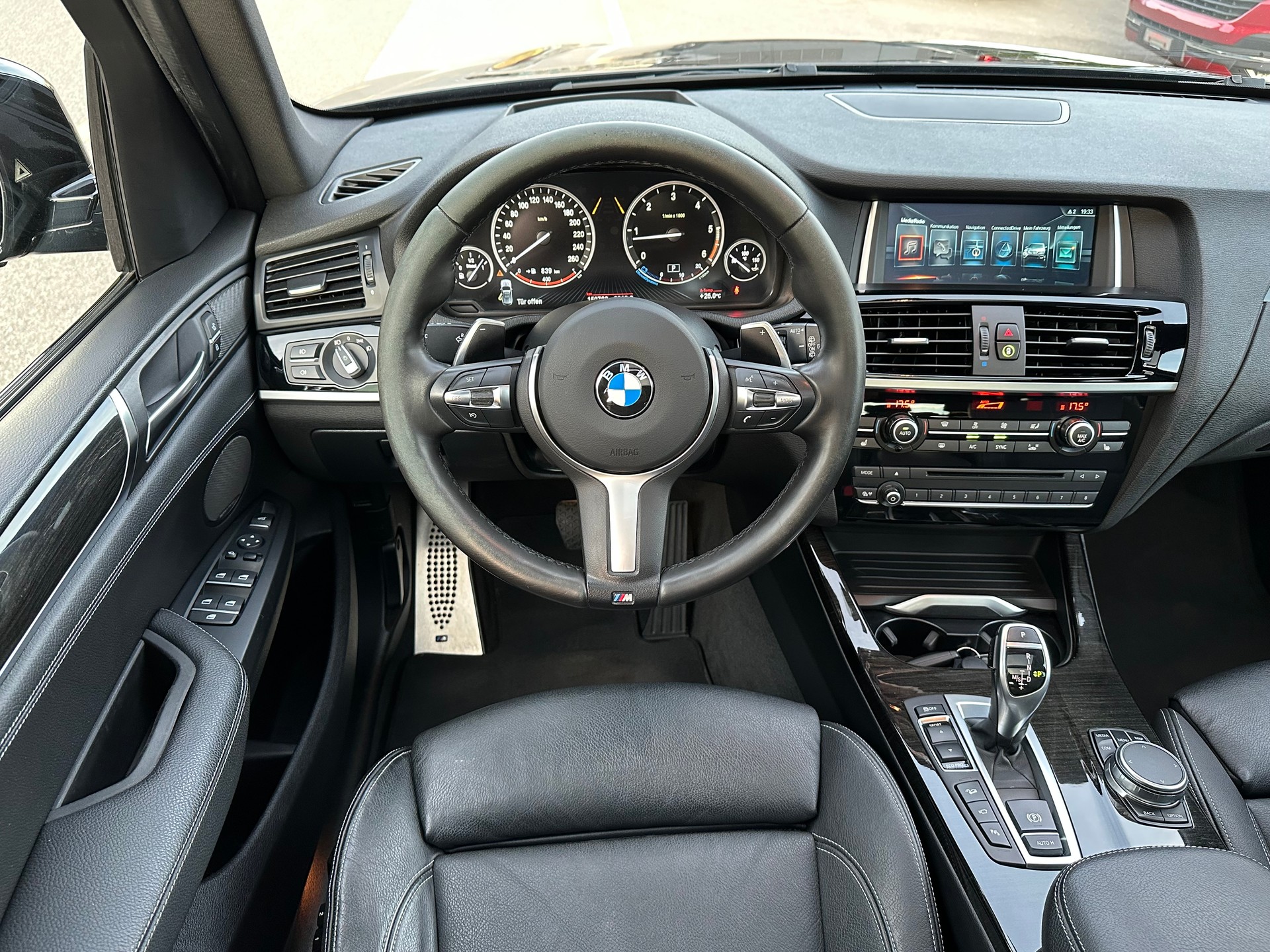 BMW X3 xDrive 35d M Sport Steptronic-image-13