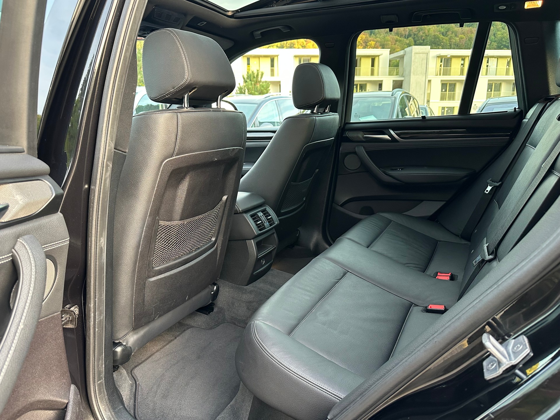 BMW X3 xDrive 35d M Sport Steptronic-image-15