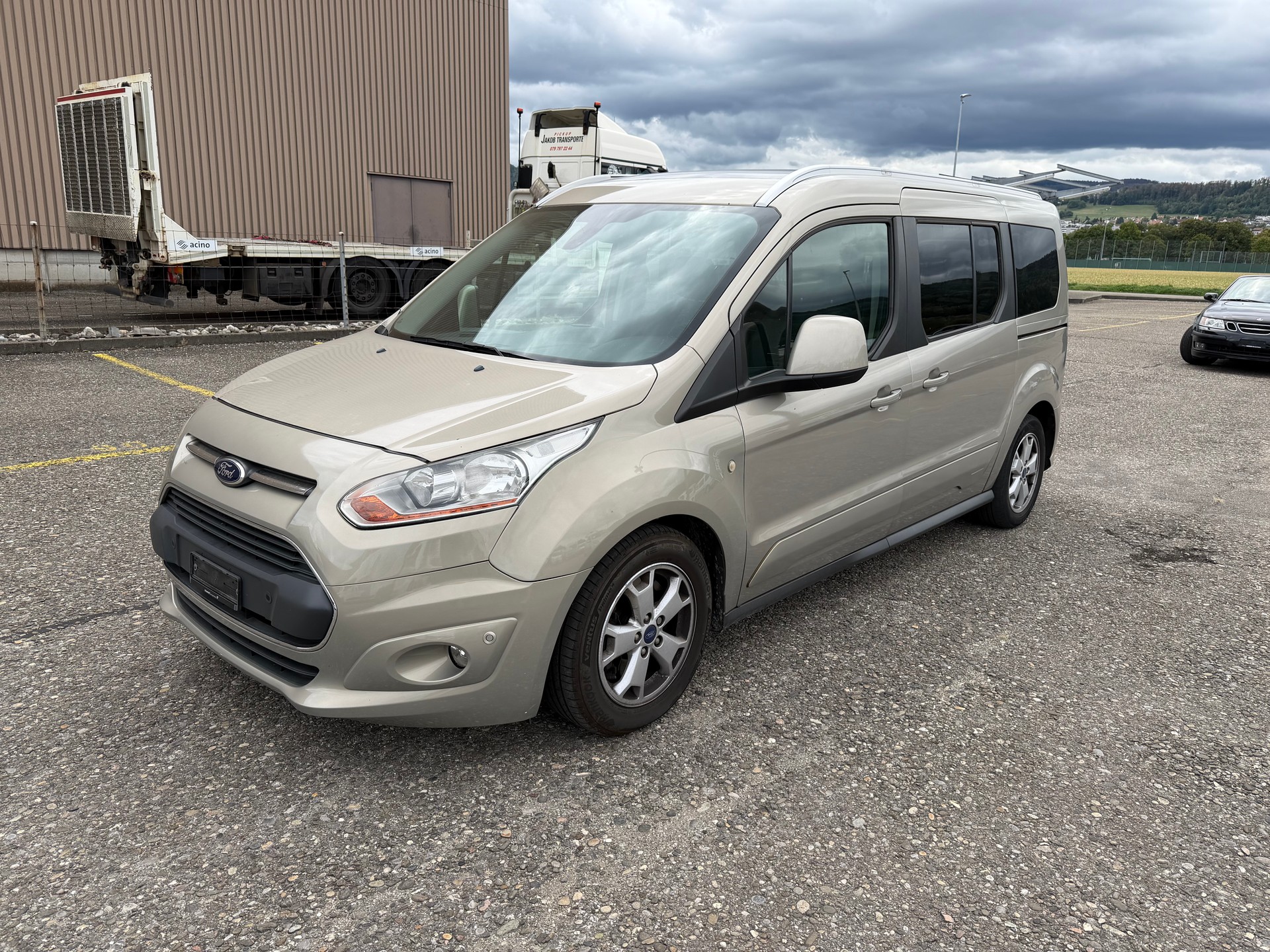 FORD Grand Tourneo Connect 1.6 SCTi Titanium Automatic-image-3