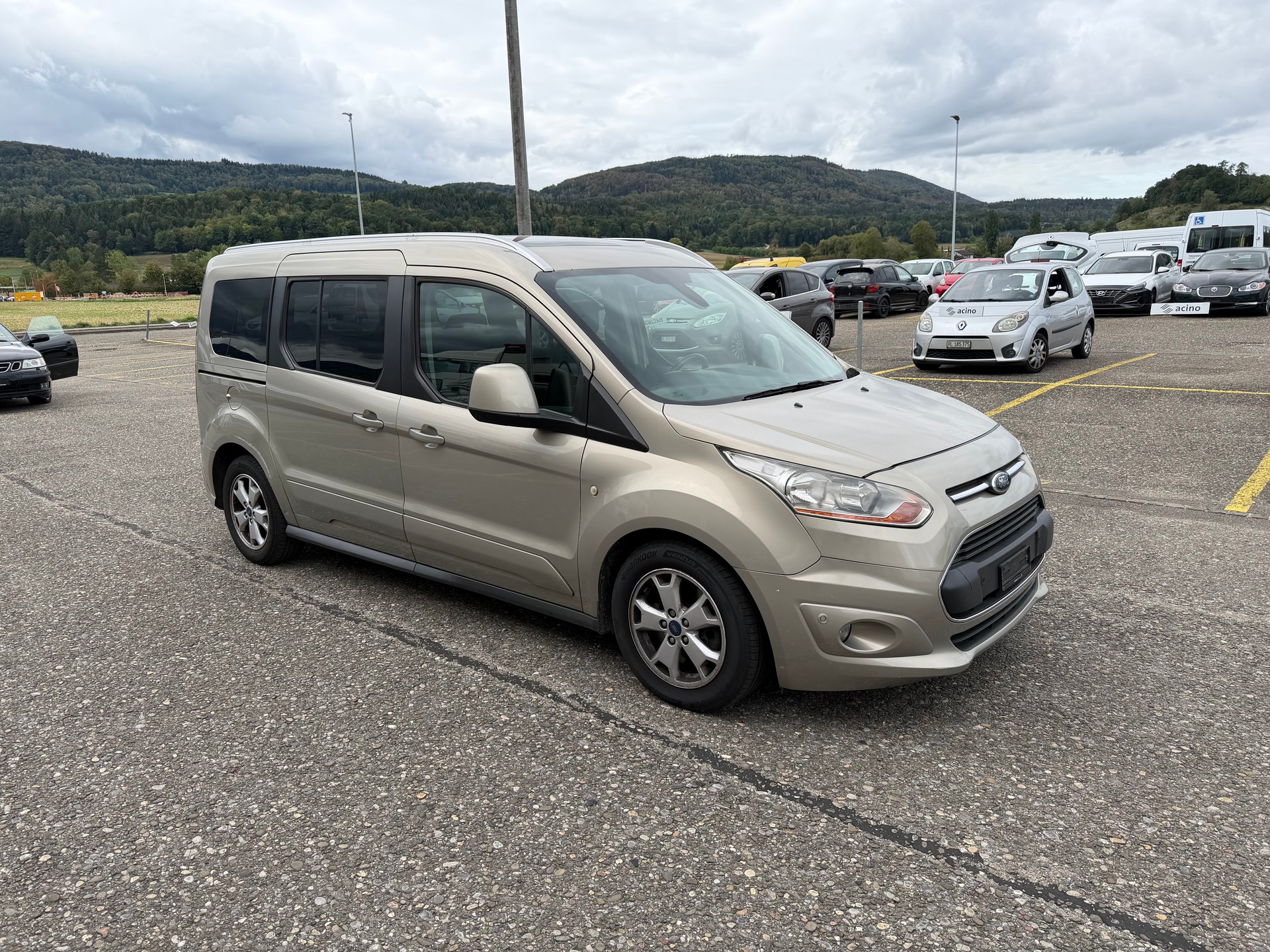 FORD Grand Tourneo Connect 1.6 SCTi Titanium Automatic-image-1