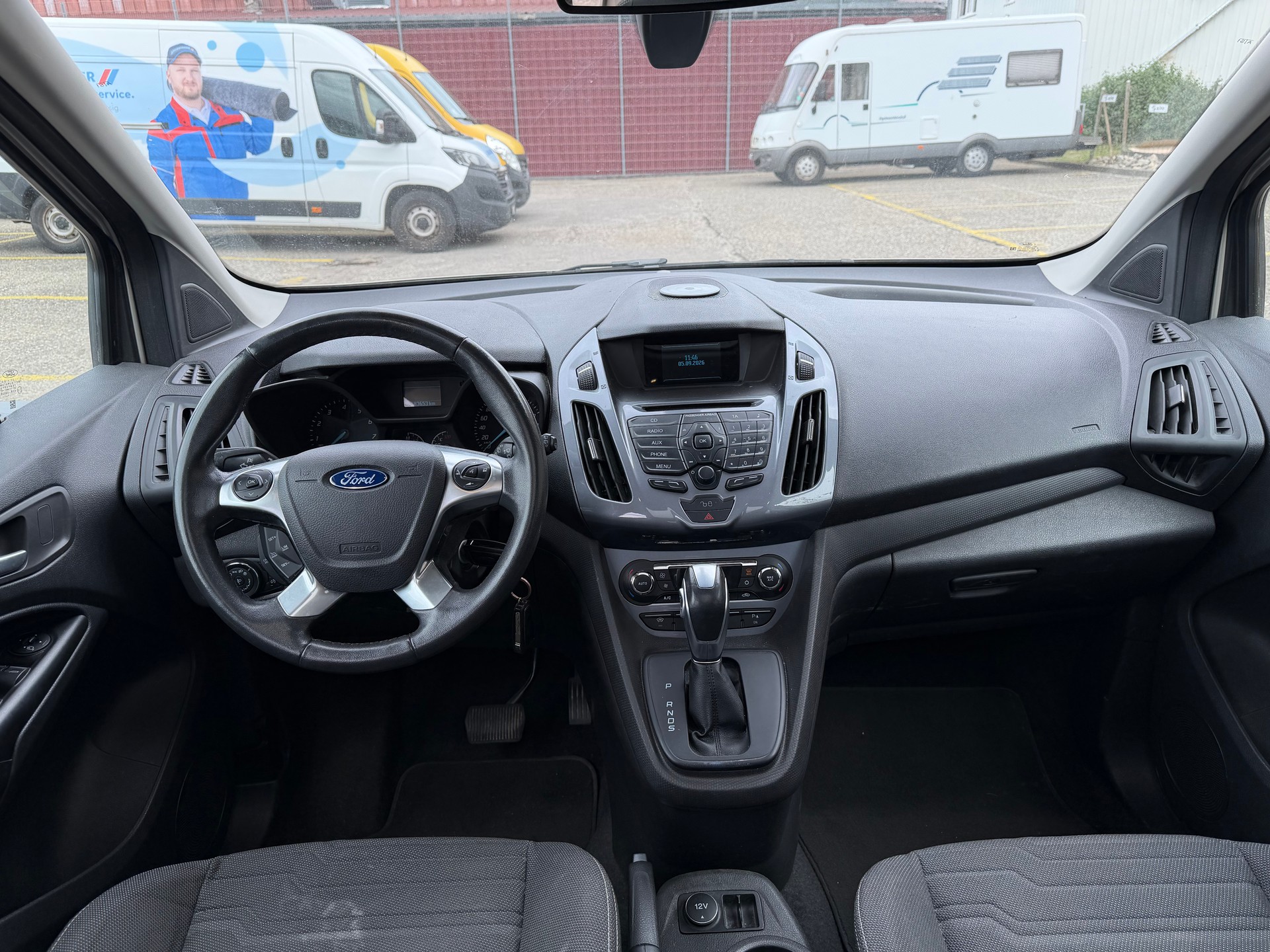 FORD Grand Tourneo Connect 1.6 SCTi Titanium Automatic-image-10