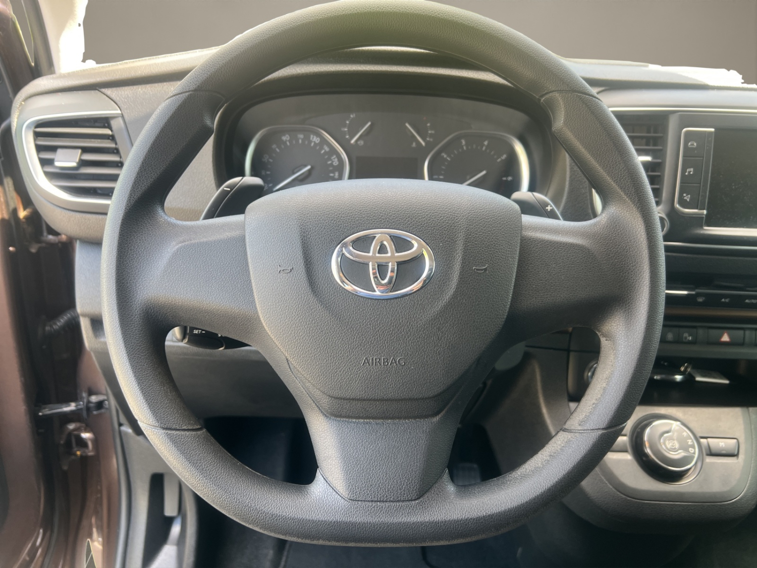 TOYOTA PROACE Verso L1 2.0 D Trend-image-17