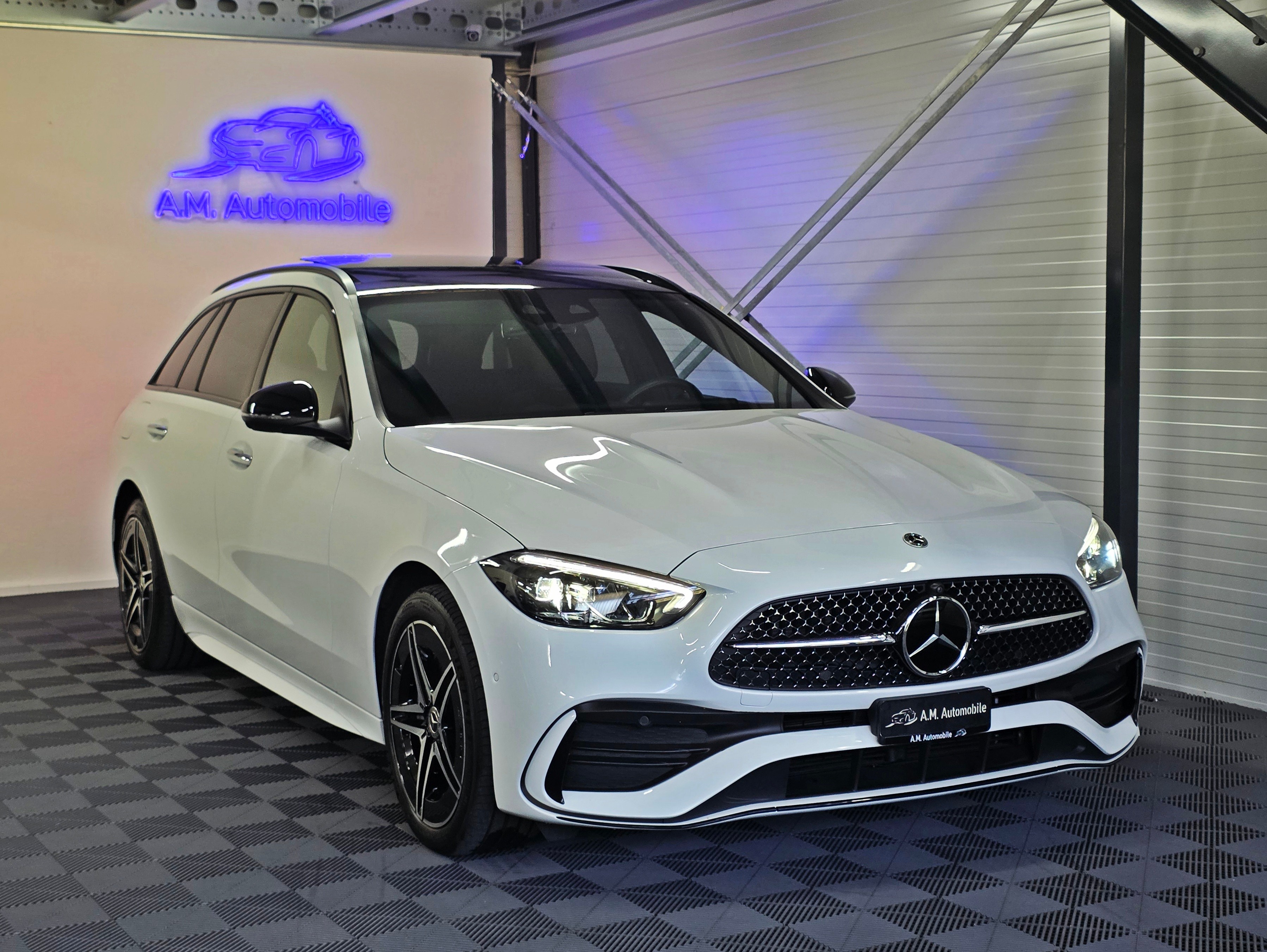 Car photo