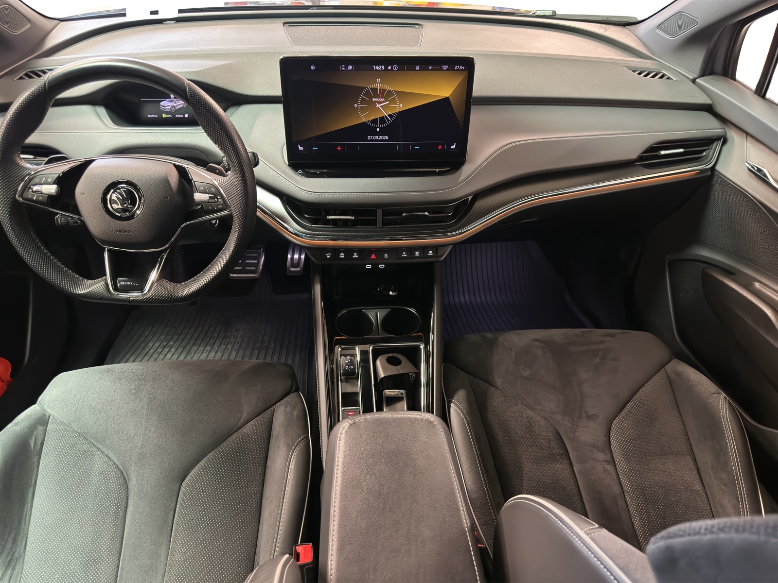 SKODA Enyaq iV 80x SportLine-image-10