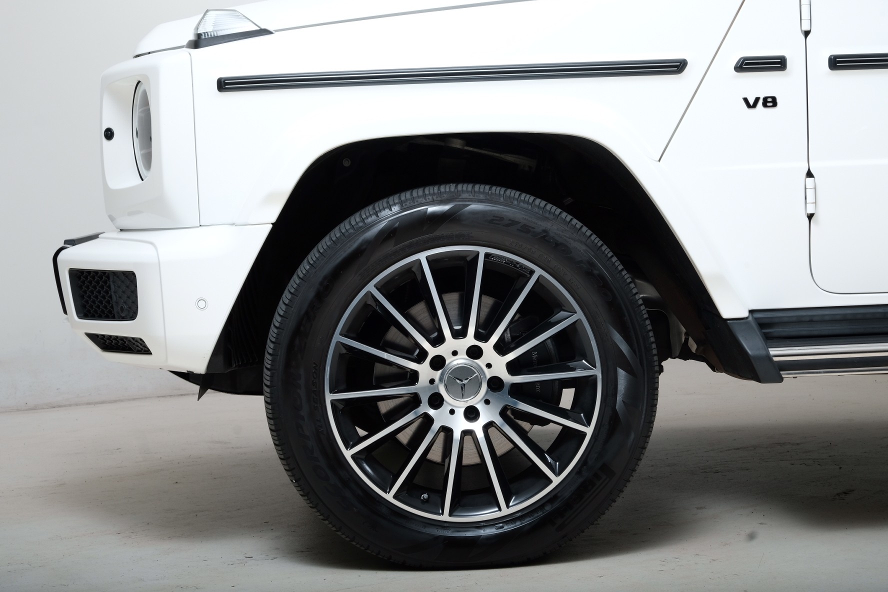 MERCEDES-BENZ G 500 AMG Line W463-showroom-element-2