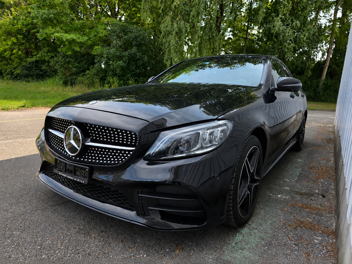 MERCEDES-BENZ C 200 4Matic AMG Line 9G-Tronic-image-1