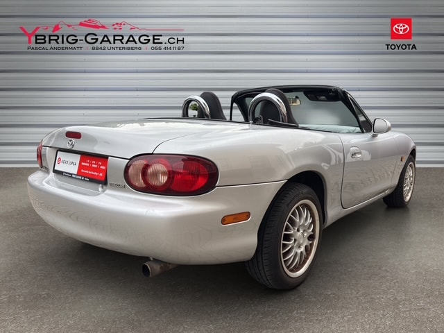 MAZDA MX-5 1.6i-16-image-4