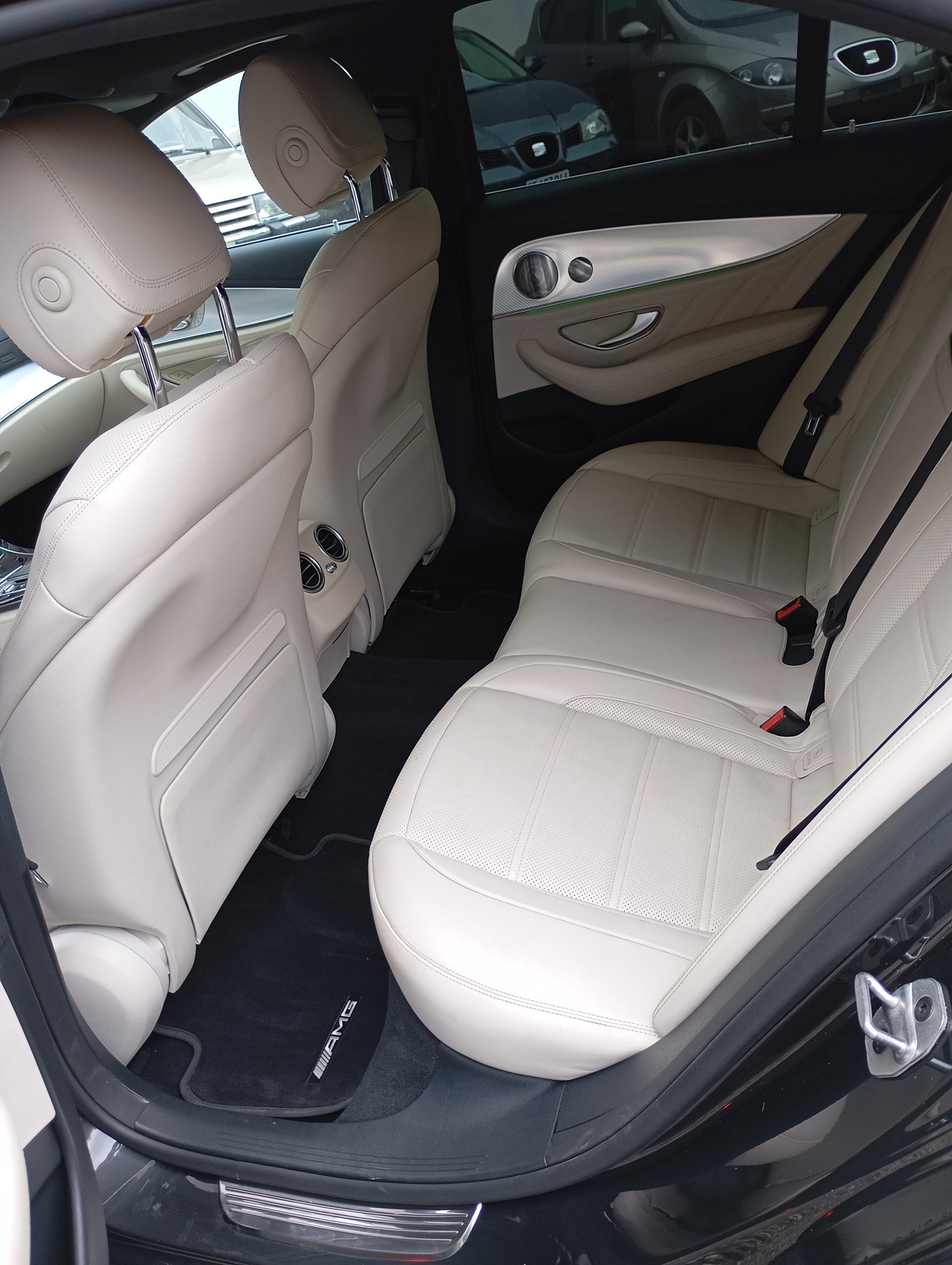 MERCEDES-BENZ AMG E53 4Matic-image-11