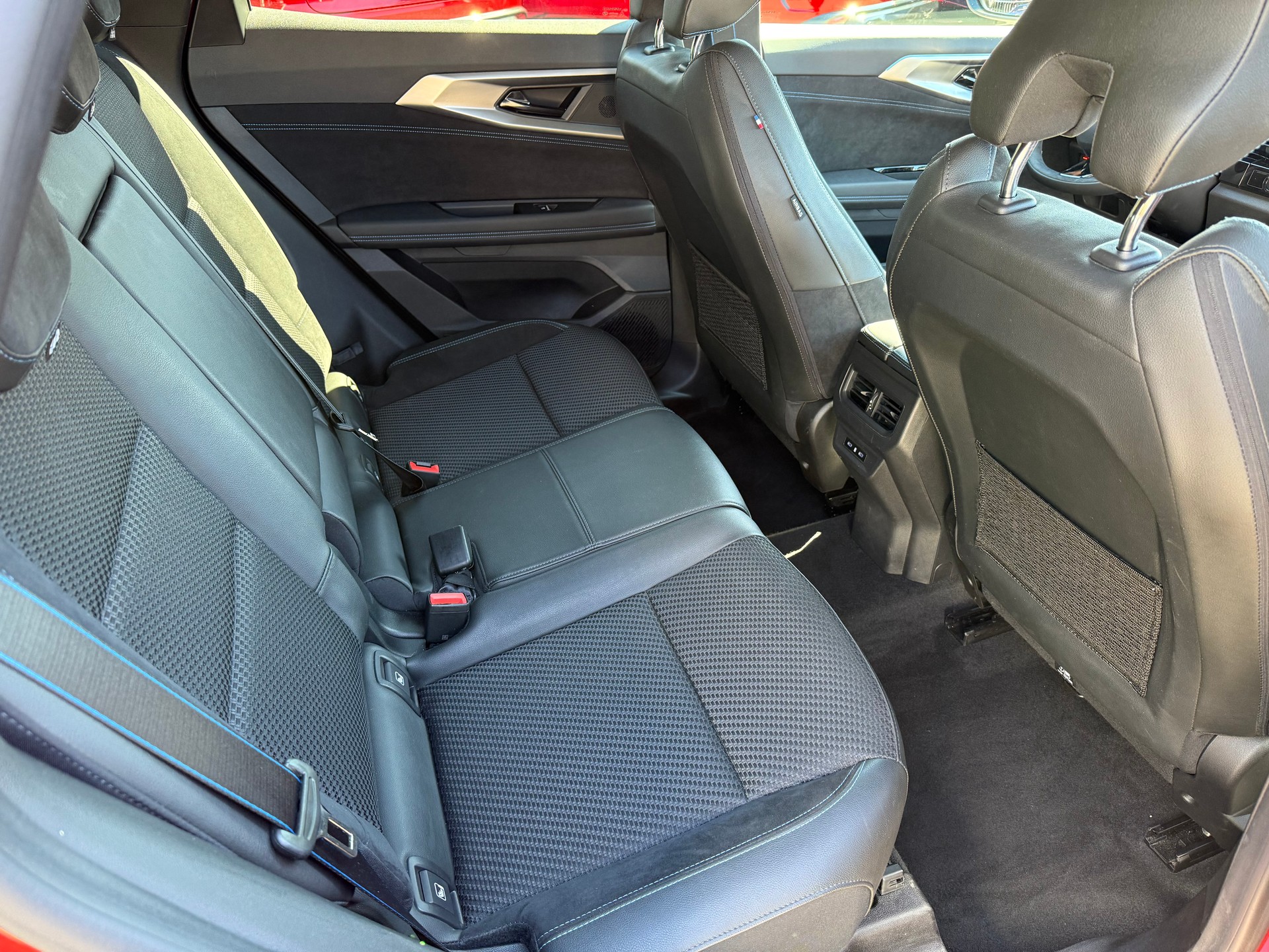 RENAULT Austral 1.2 HEV 200 Techno Esprit Alpine A-image-11