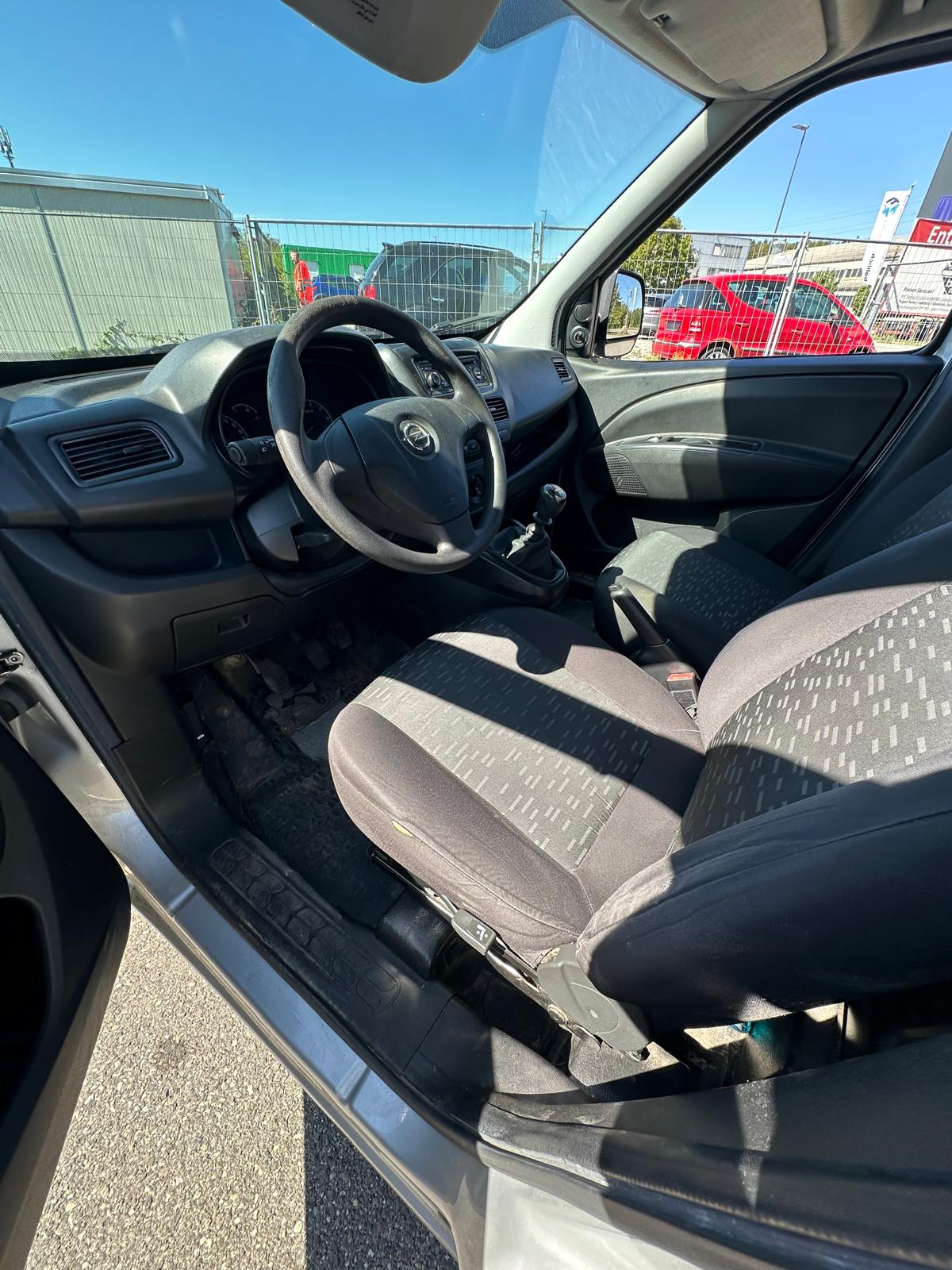 OPEL Combo 1.4 CNG Turbo ecoFLEX 2.4 L1H2-image-7