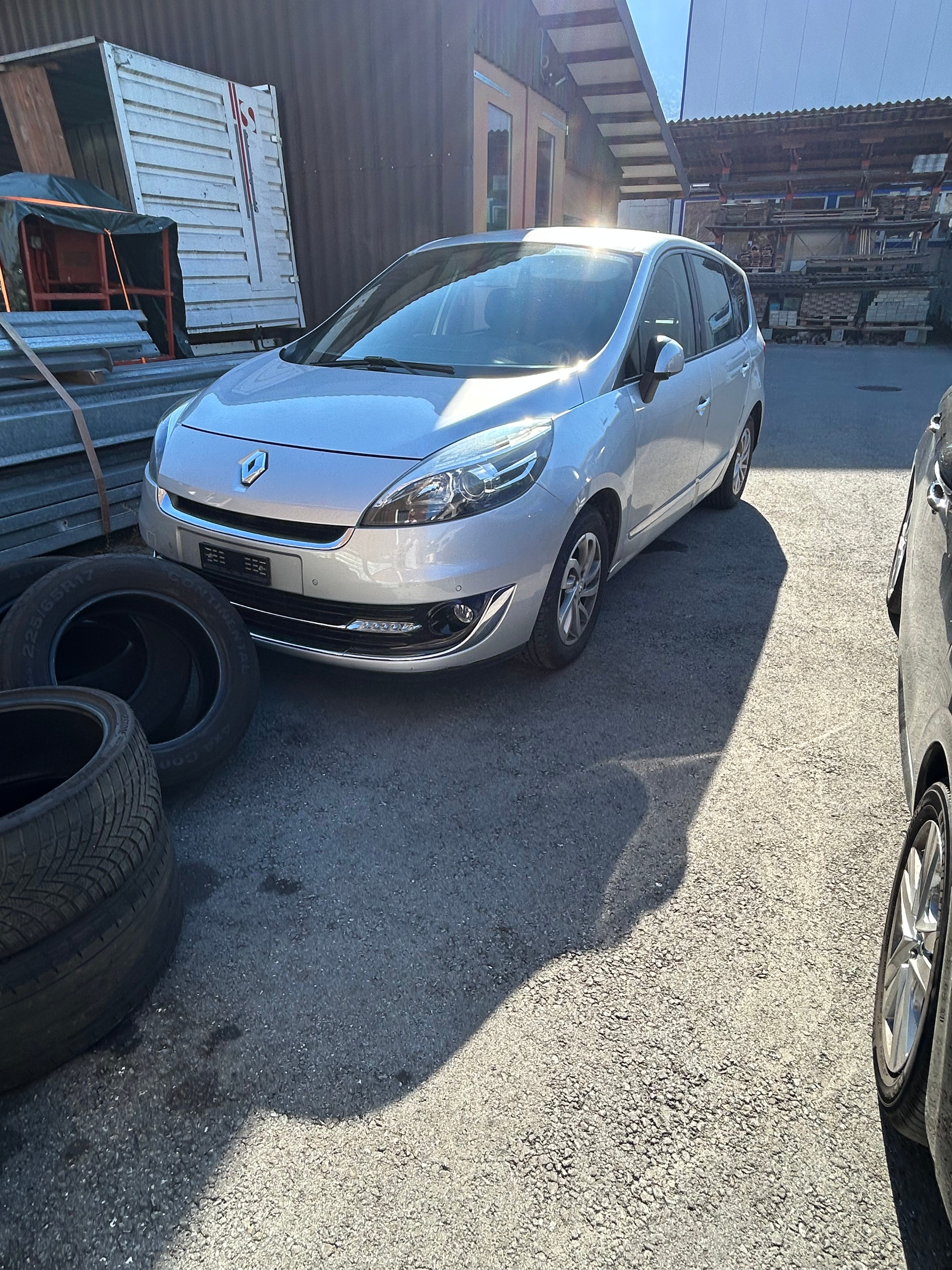RENAULT Grand Scénic 1.5 dCi Expression EDC — slika 1
