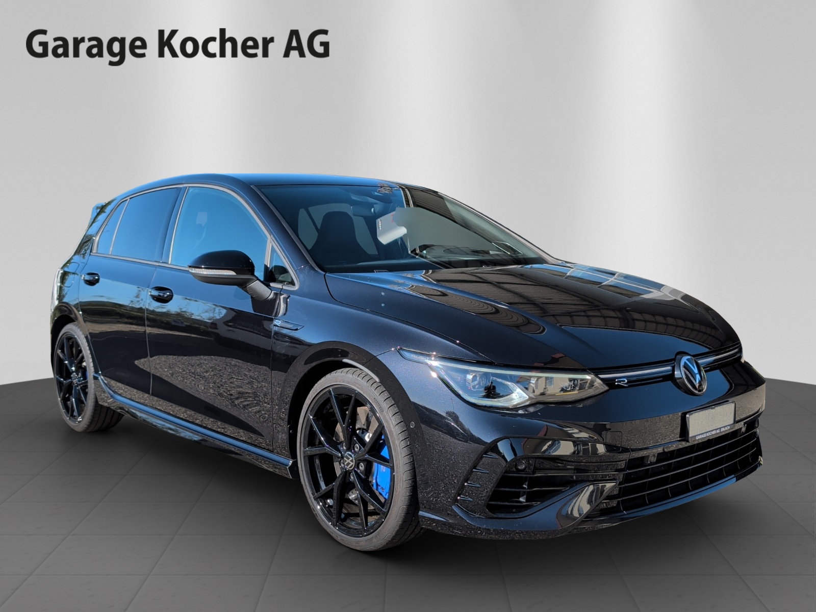 VW Golf 2.0 TSI R DSG 4Motion-image-6