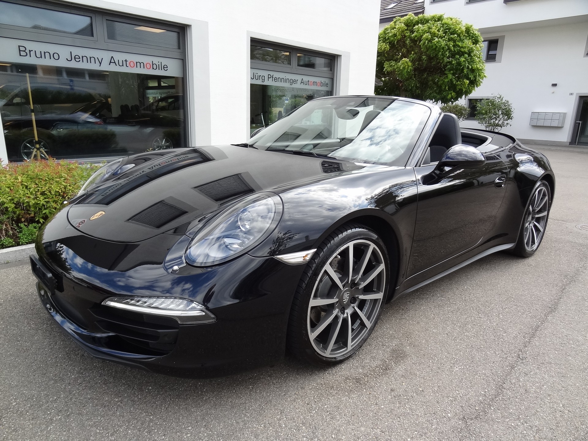 PORSCHE 911 Cabrio Carrera 4 PDK-image-0