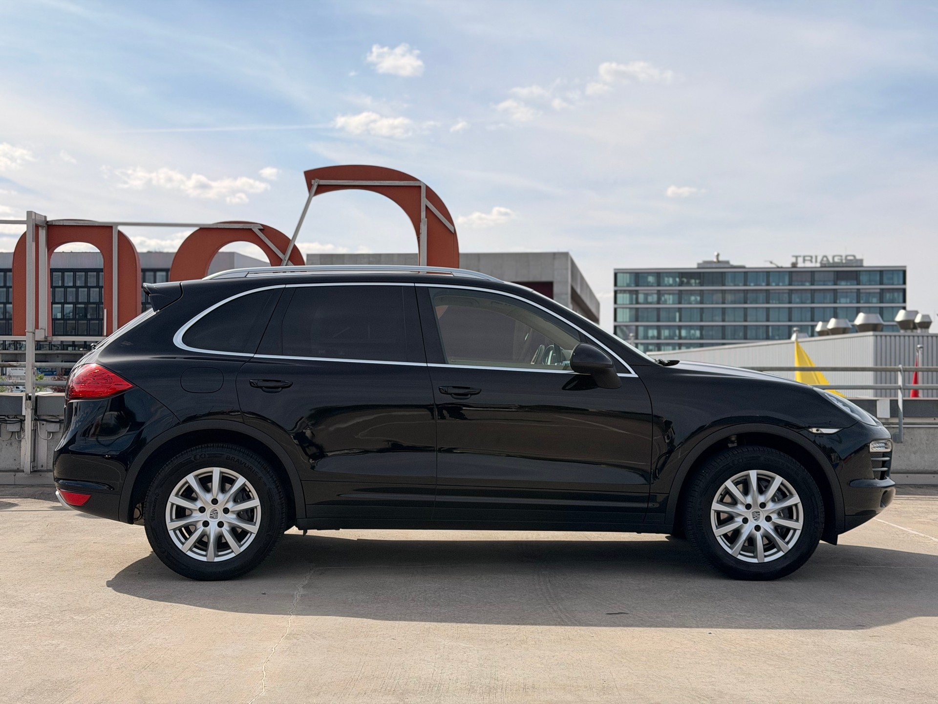 PORSCHE Cayenne Tiptronic-image-2