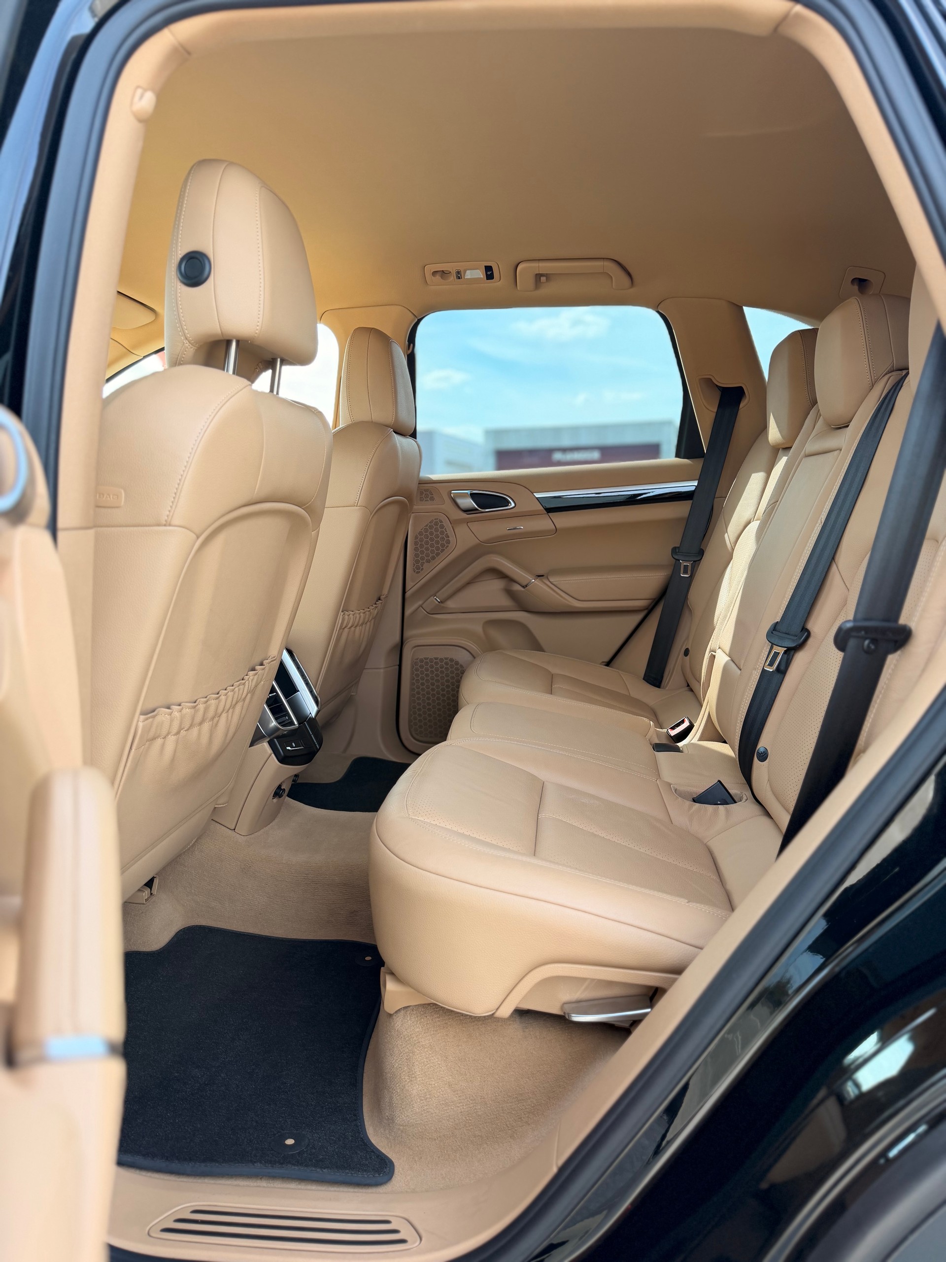 PORSCHE Cayenne Tiptronic-image-13