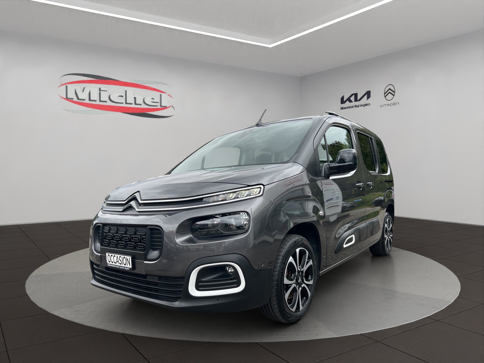 CITROEN Berlingo 1.5 BlueHDi 130 Shine EAT8 / Rückfahrkamera / Totwinkelassistent / inkl. Winterräder / CH-Herstellergarantie-image-0