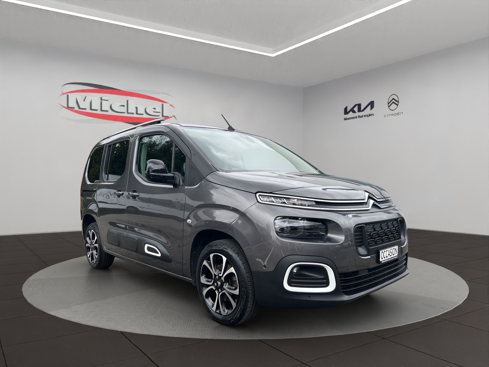 CITROEN Berlingo 1.5 BlueHDi 130 Shine EAT8 / Rückfahrkamera / Totwinkelassistent / inkl. Winterräder / CH-Herstellergarantie-image-7